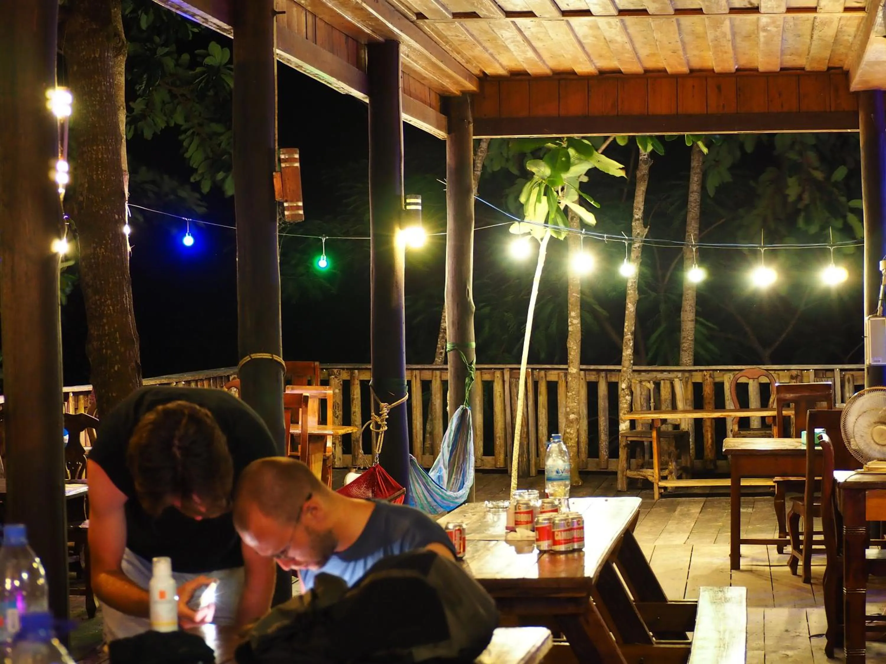 Restaurant/places to eat in Coconutbeach Bungalows