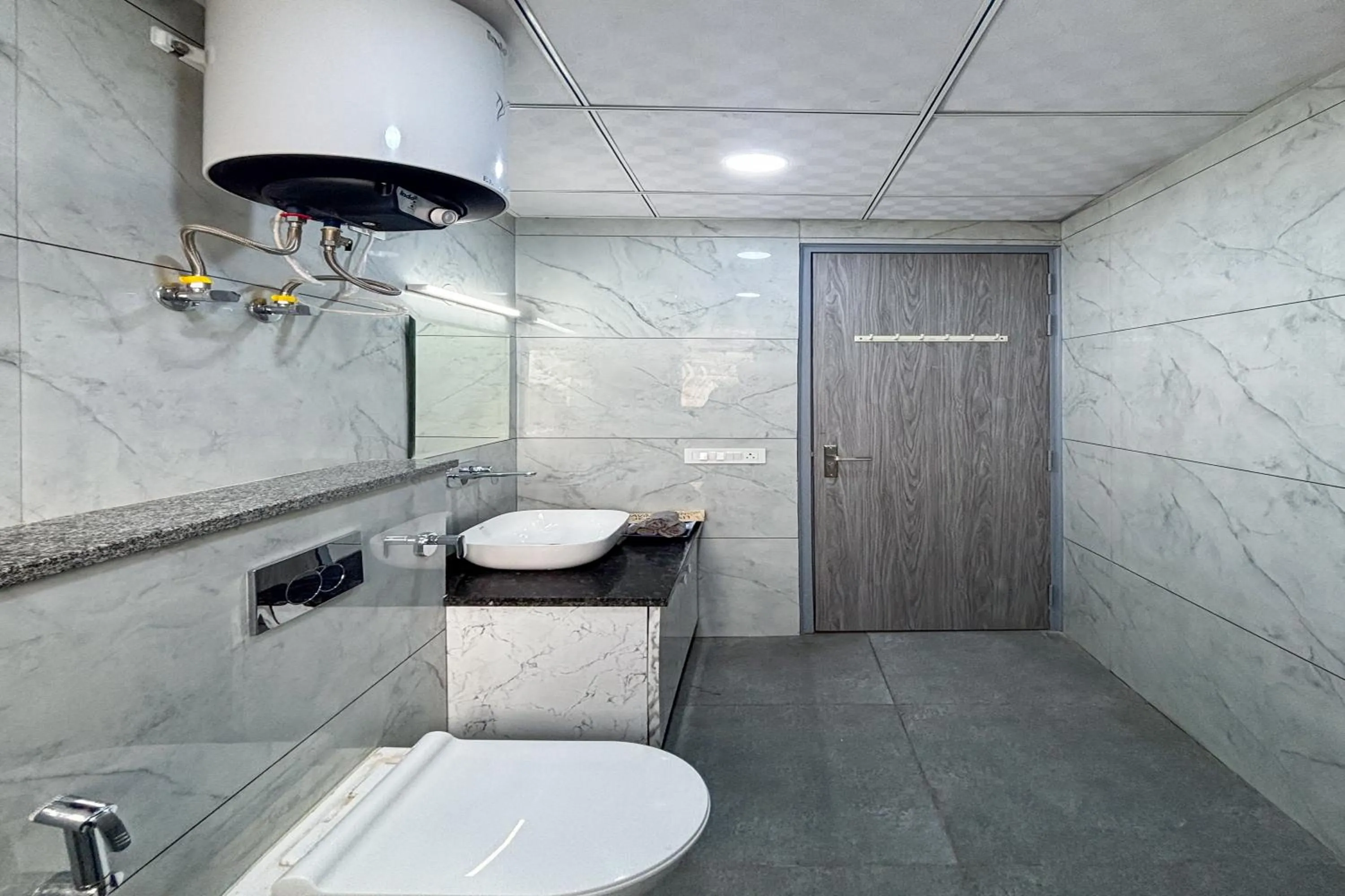 Shower in Housr 78 Madhapur Hitech City Near Yashoda Hospital