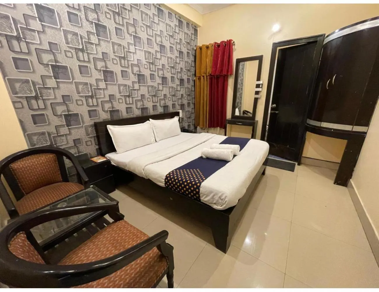 Bed in Hotel Orchid Inn, Haridwar