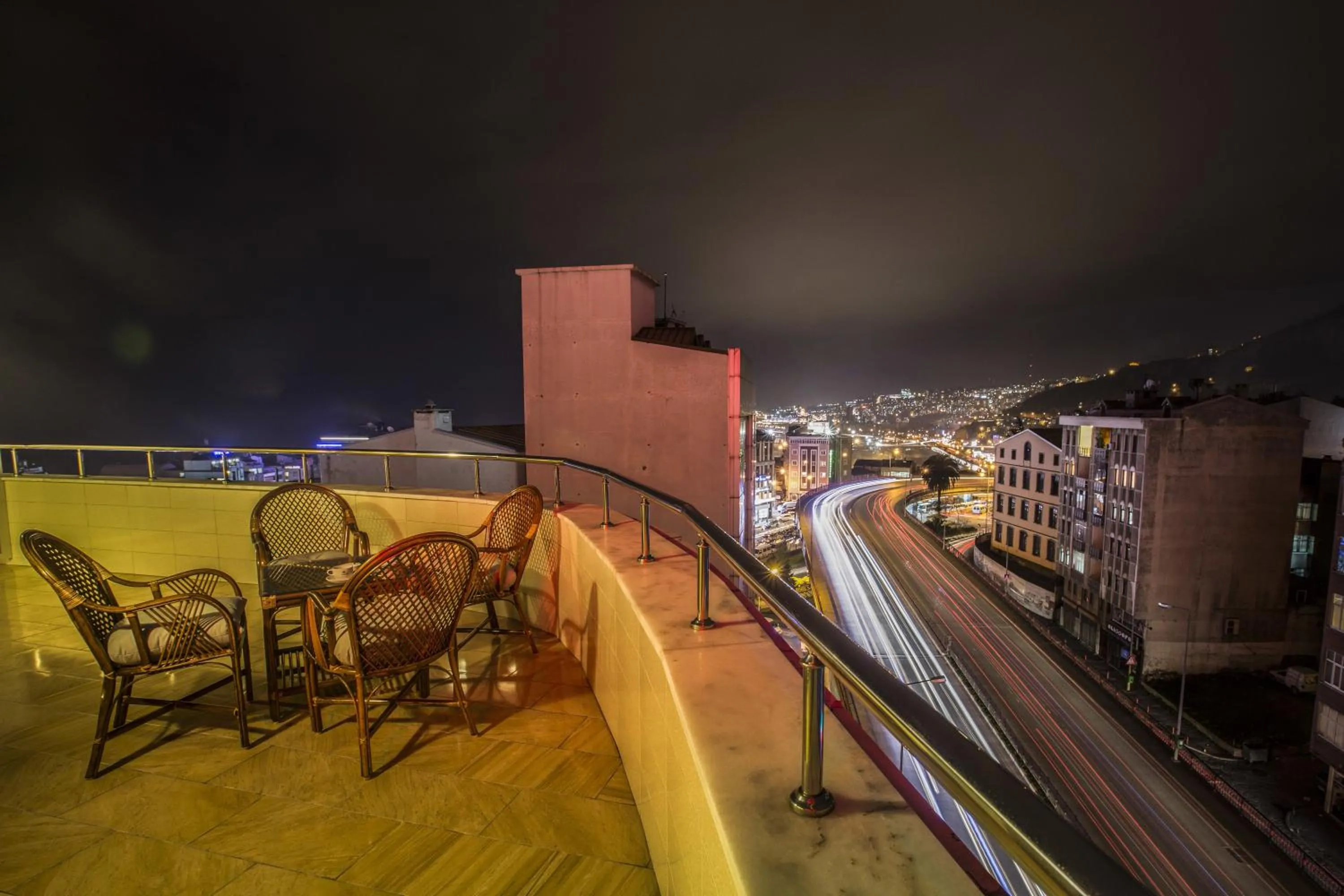 Garden in Park Square Hotel
