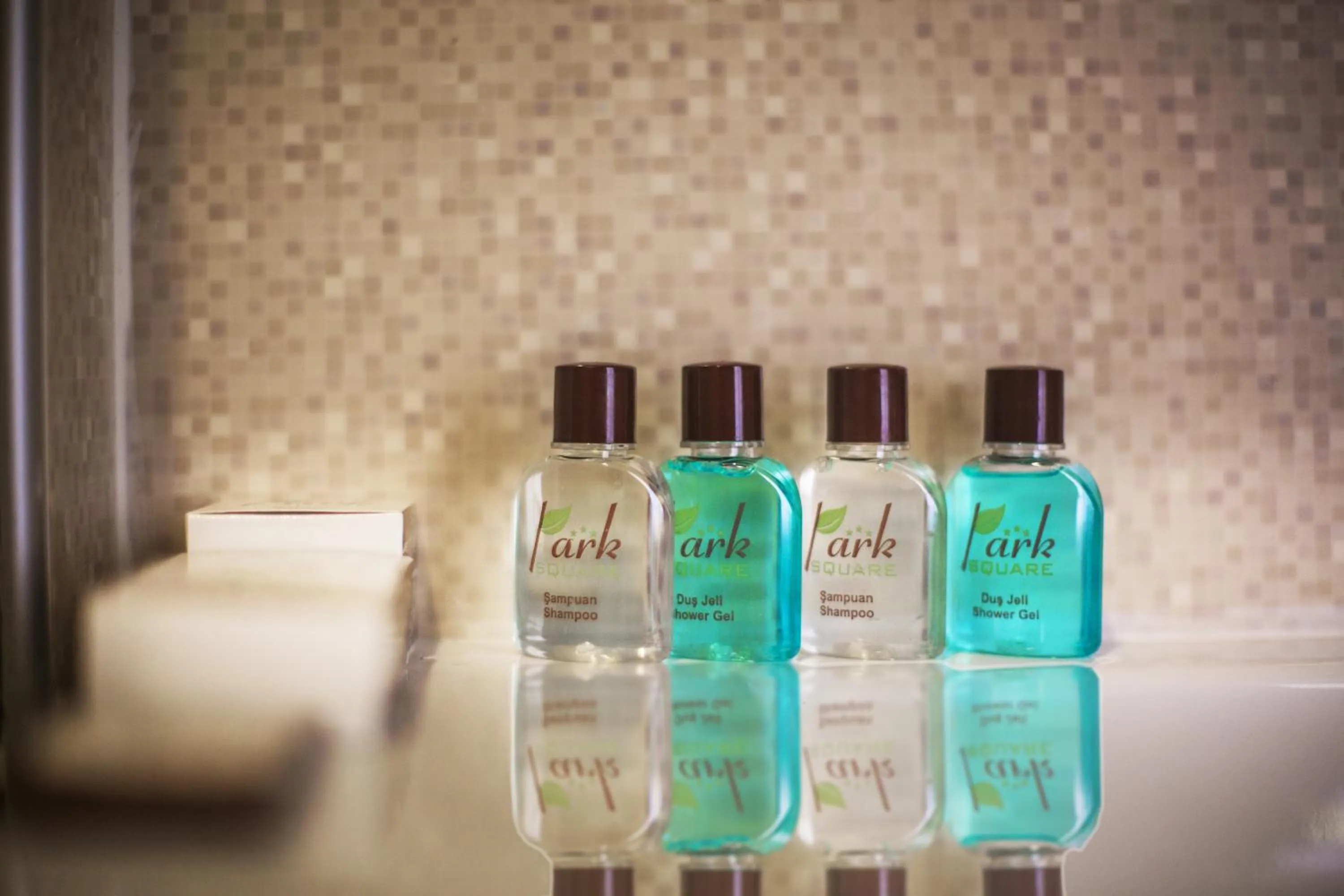 Shower in Park Square Hotel