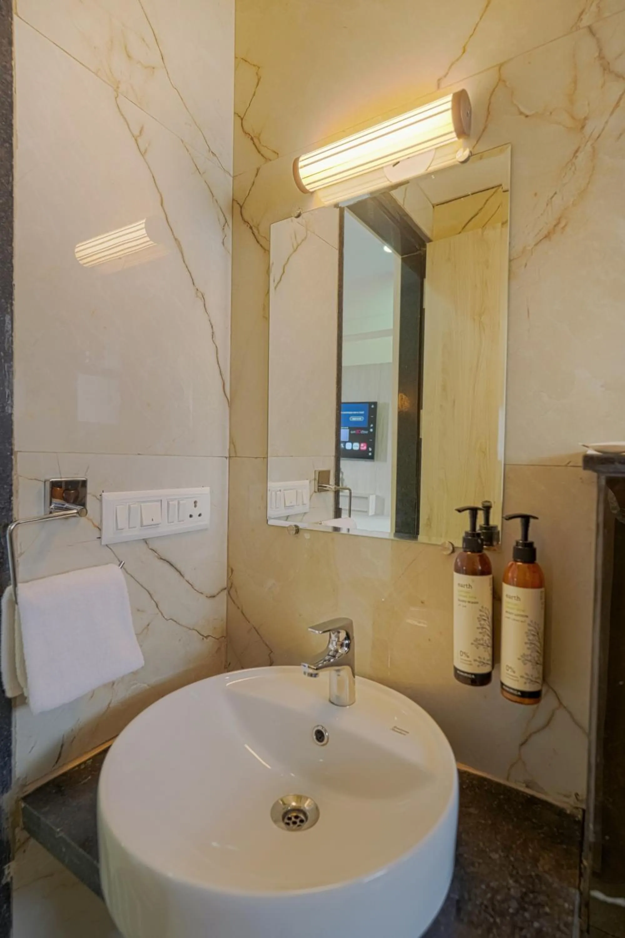 Bathroom in Urban Suites by BluSalzz, Jaipur - Rajasthan