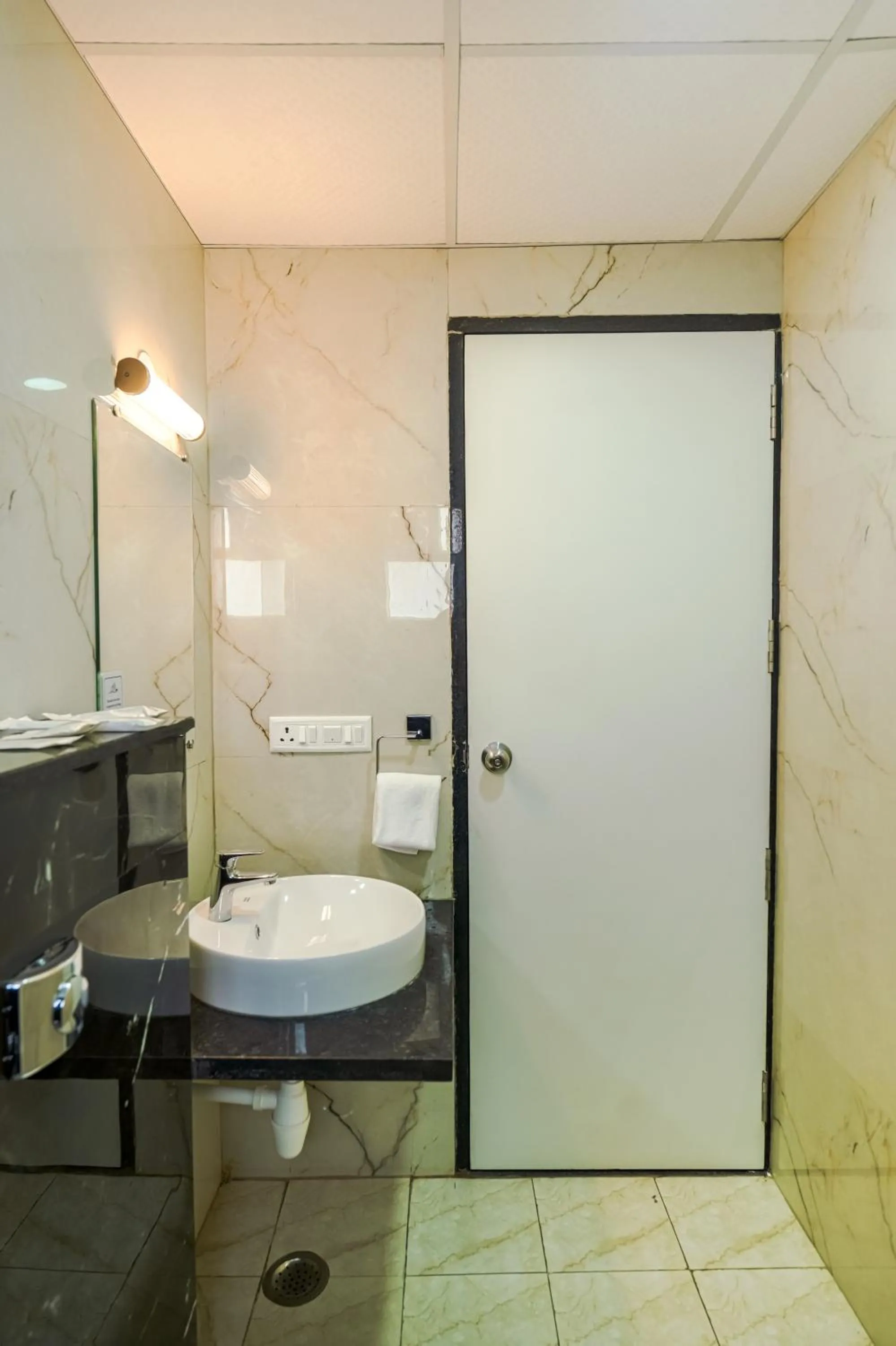 Bathroom in Urban Suites by BluSalzz, Jaipur - Rajasthan