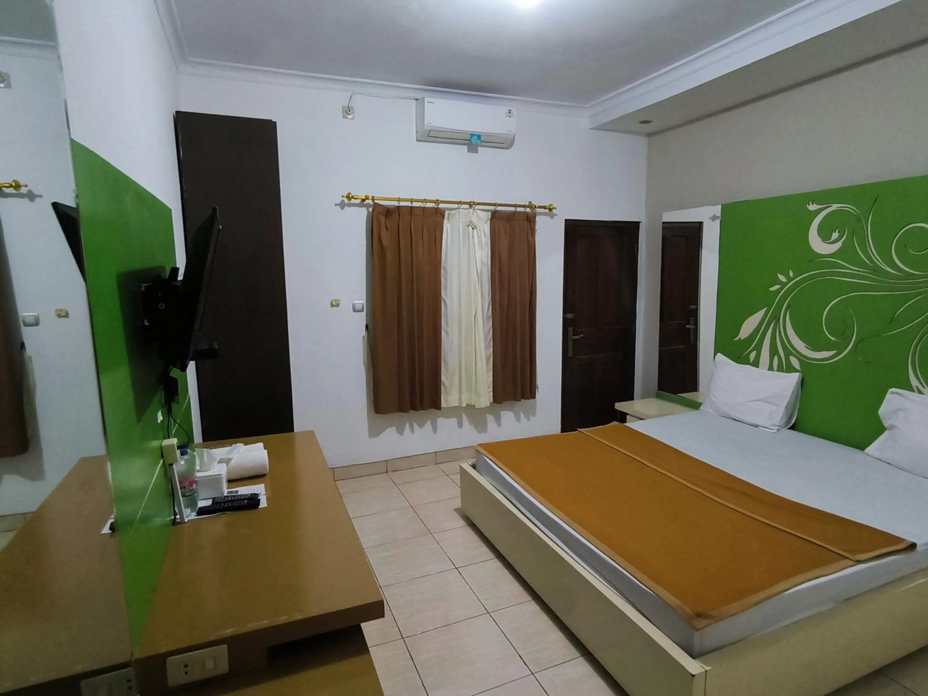 Bed in Bandengan Beach Hotel Jepara 2