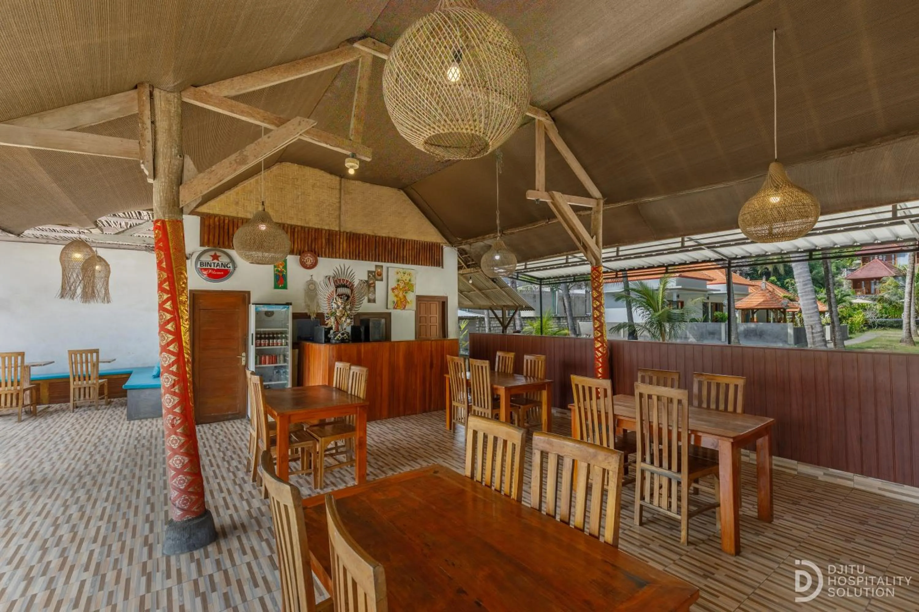 Restaurant/places to eat in Coconut Hill Cottage