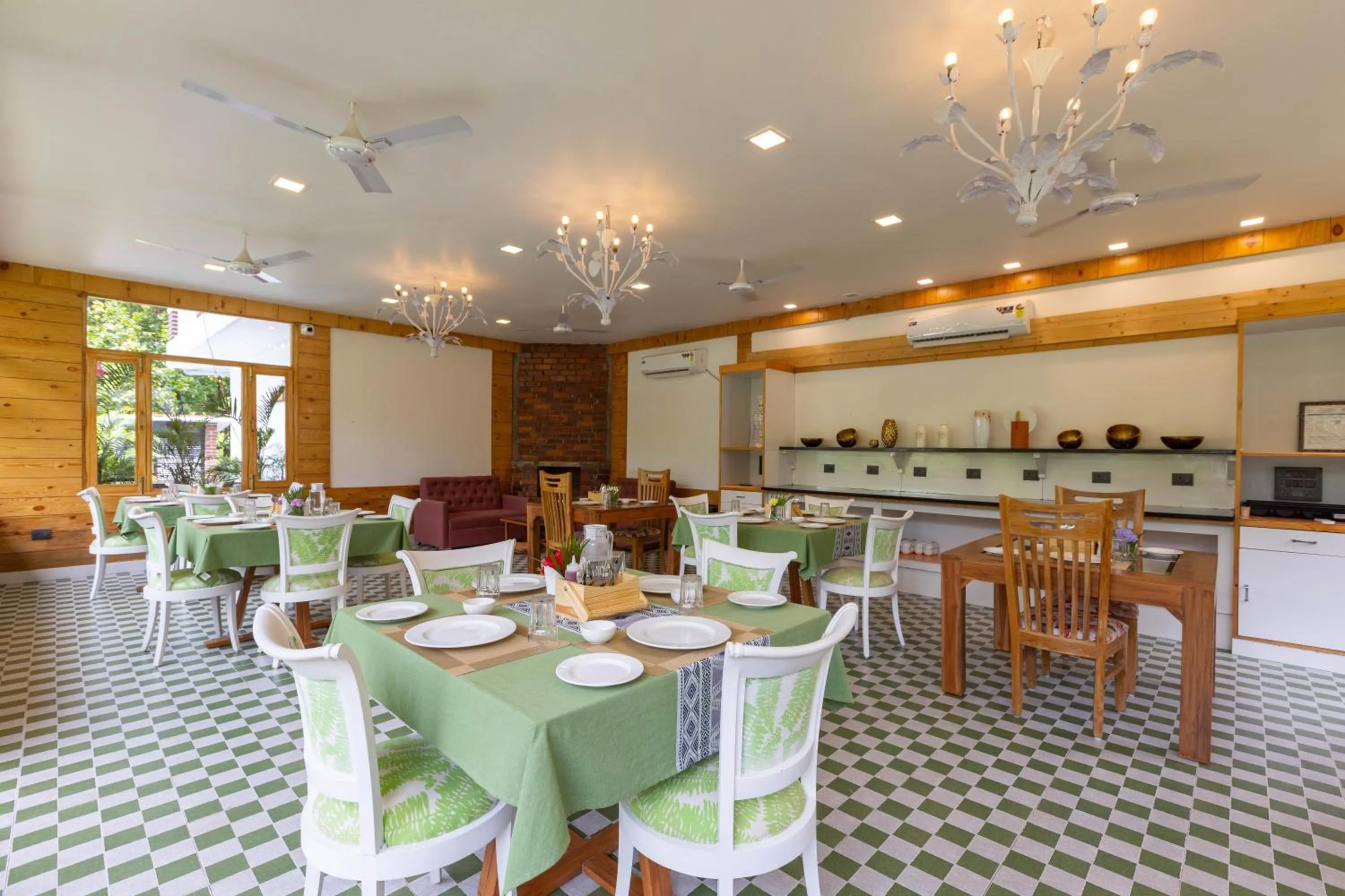Restaurant/places to eat in Megha Resort & Villas, Dehradun-Where Nature Pampers You