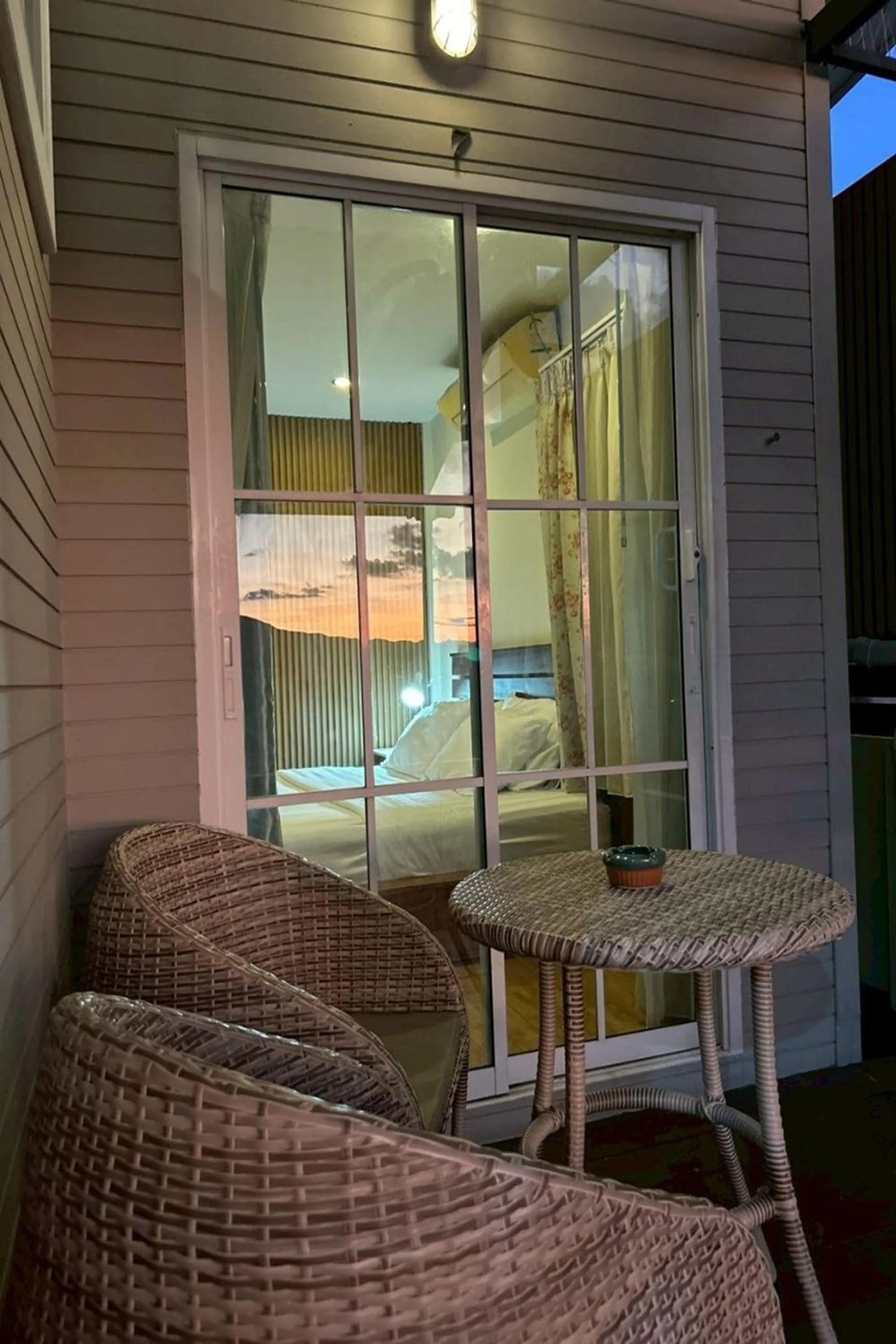 Seating area in Norn-Nanta House