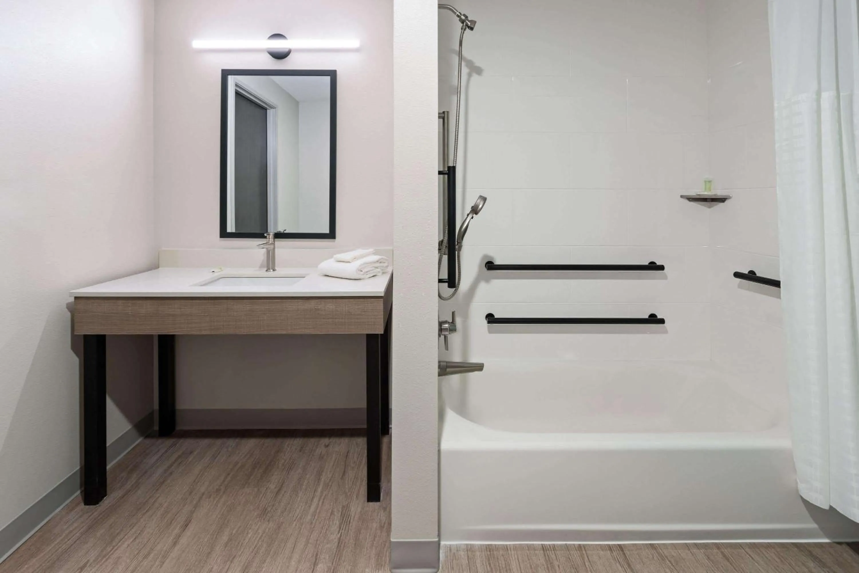 Bathroom in ECHO Suites Extended Stay by Wyndham Richmond West