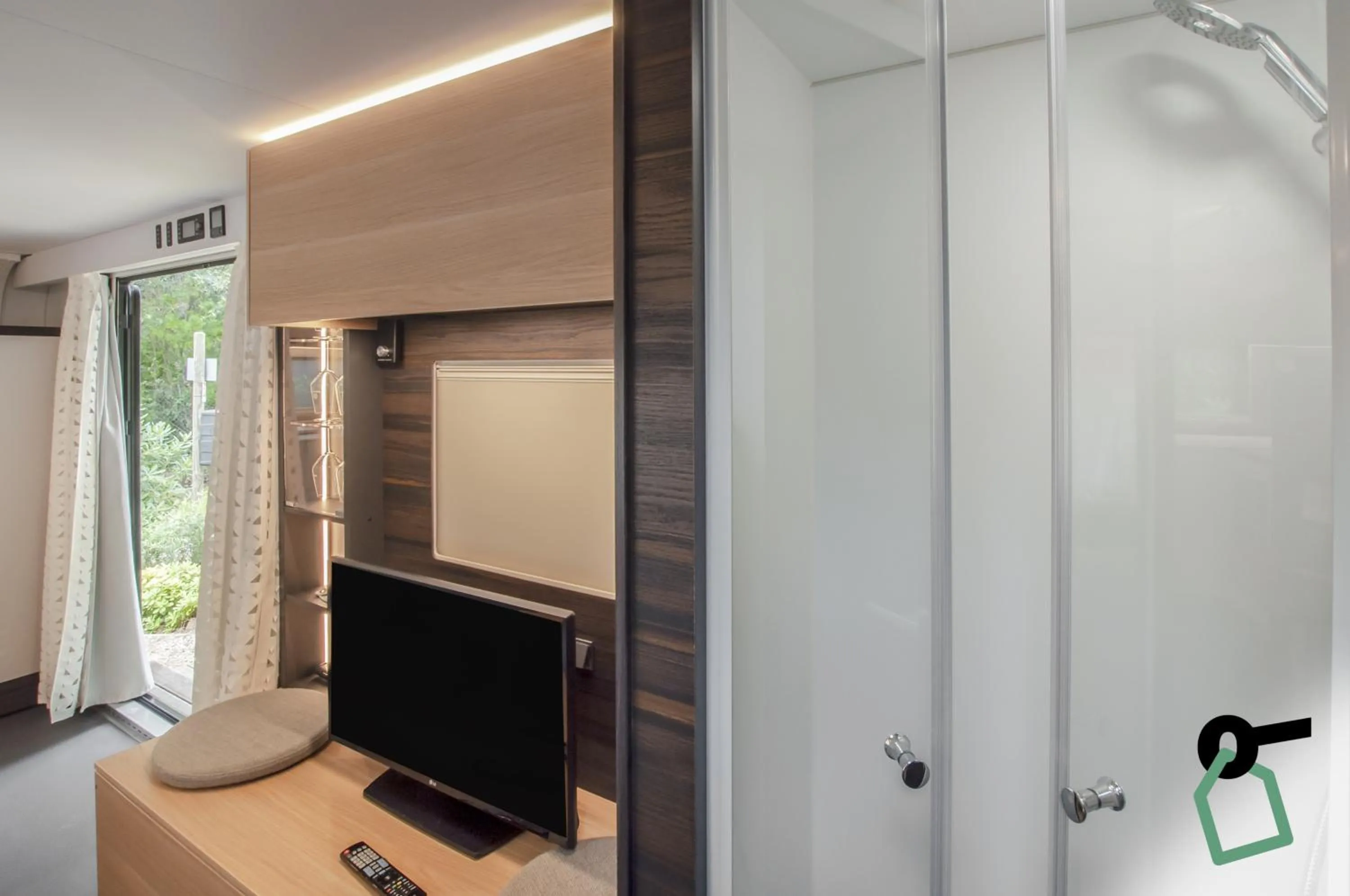 Shower in HOTIDAY Lodge Castiglione