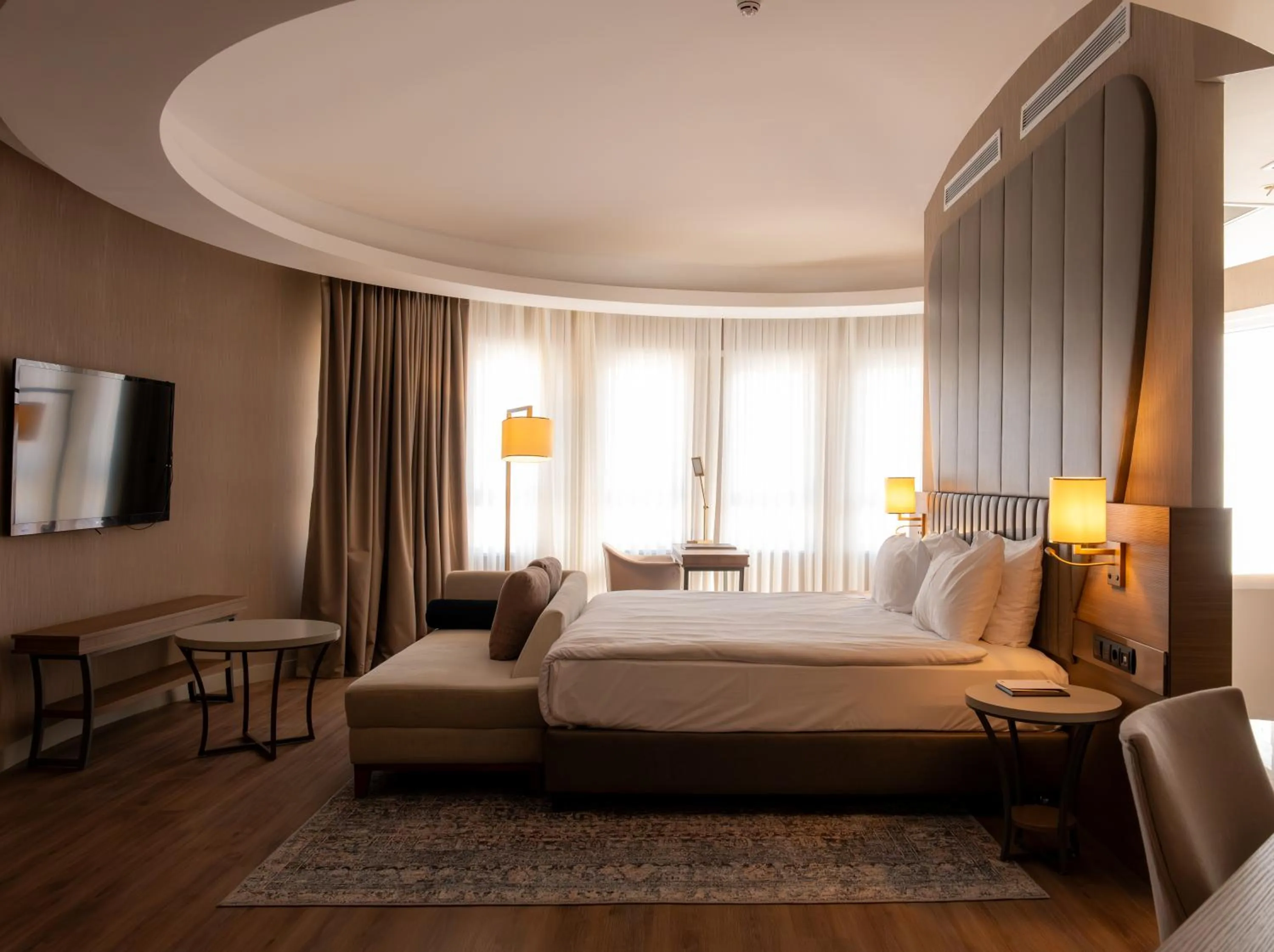 Photo of the whole room, Bed in Ramada Encore by Wyndham Konya Karatay
