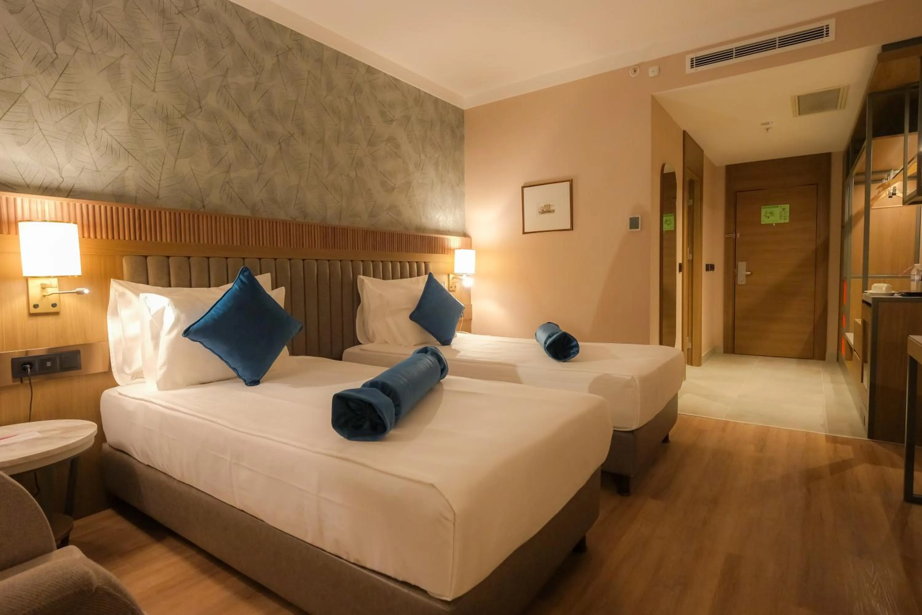 Photo of the whole room, Bed in Ramada Encore by Wyndham Konya Karatay