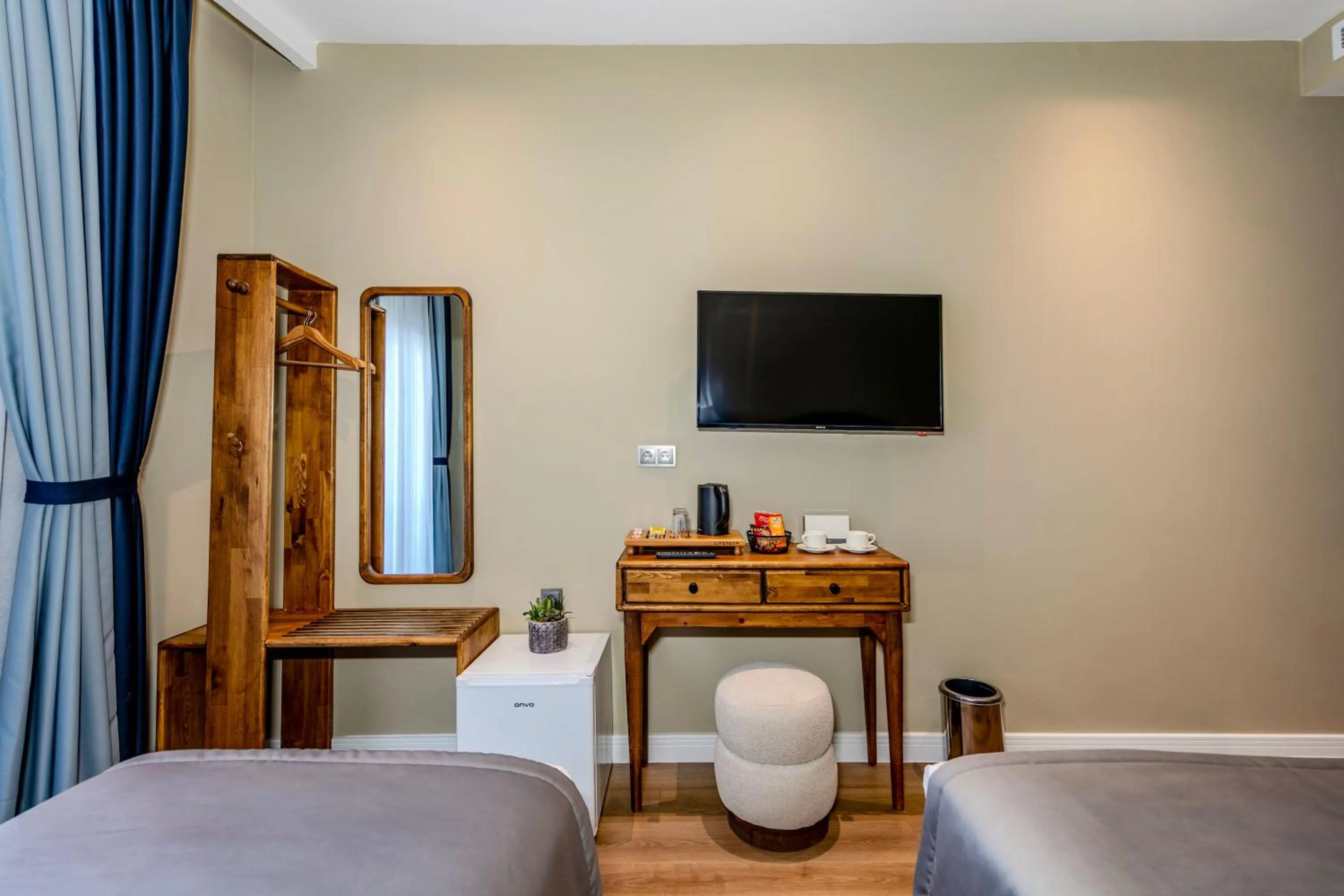 TV and multimedia, Bed in Nenessa Airport Hotel