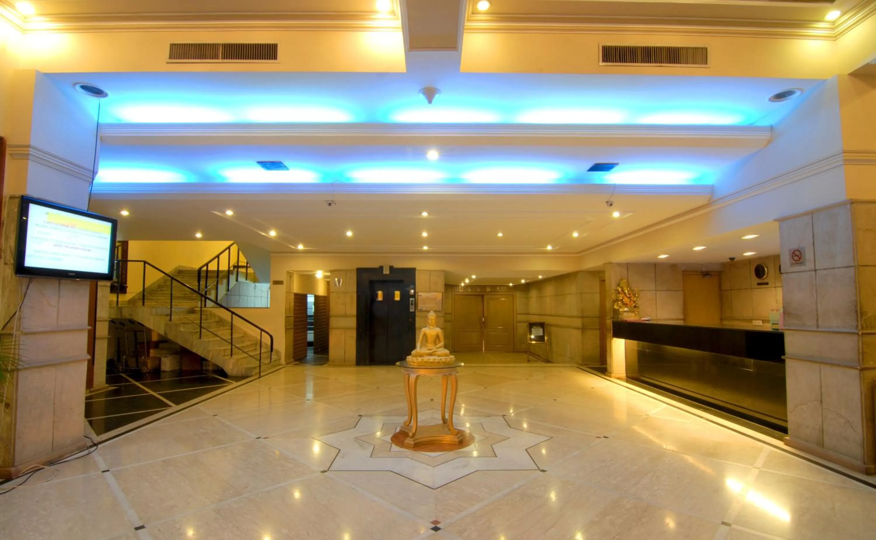 Lobby or reception in Chanakya Hotel, Patna