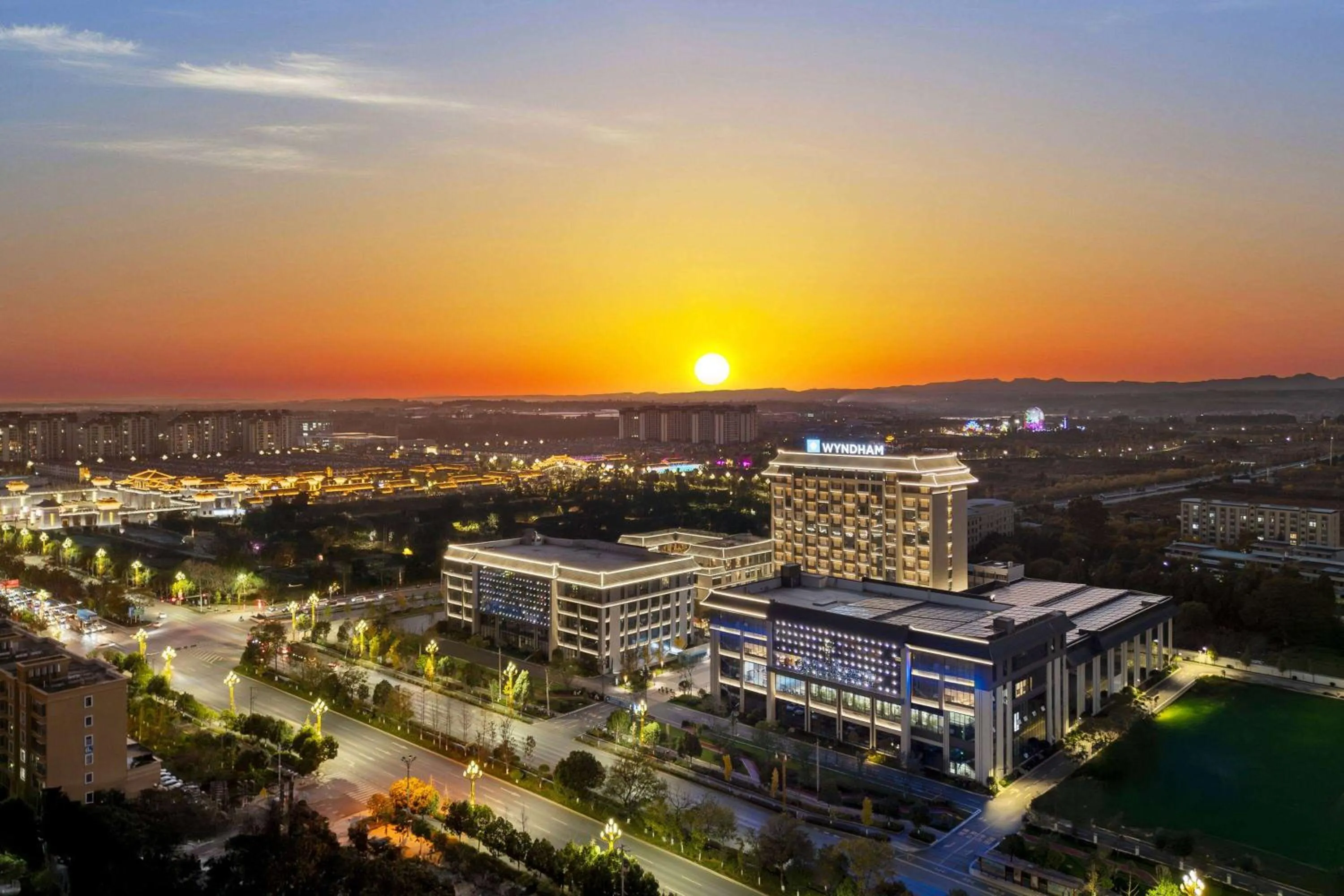 Property building in Wyndham Qujing Luliang