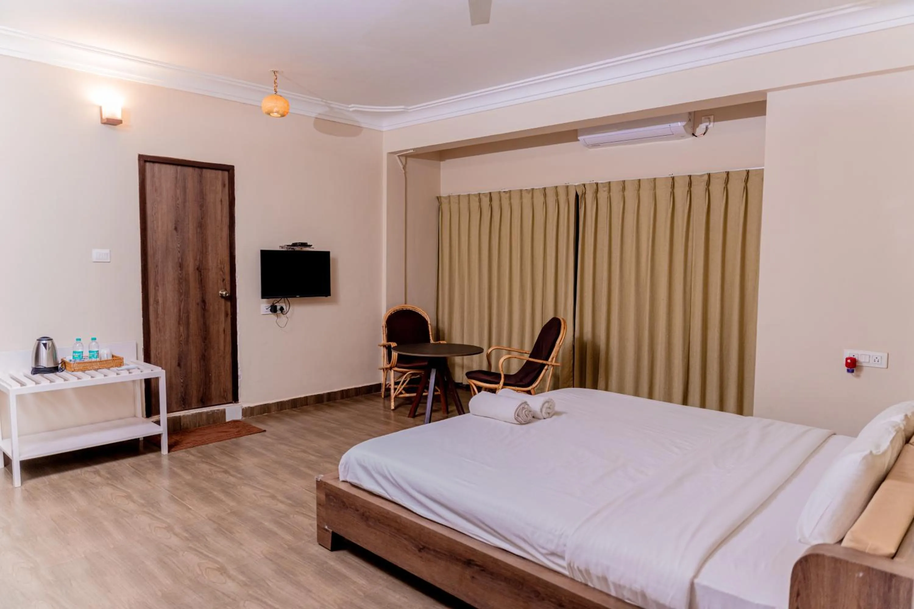 Photo of the whole room in Casa Aqua Mandrem