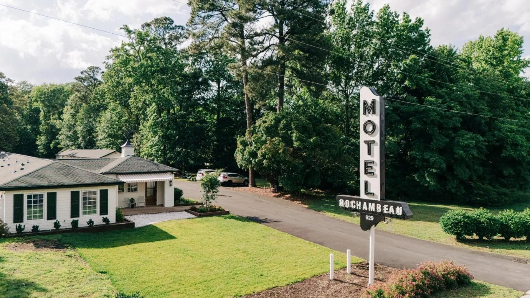 Natural landscape in Rochambeau Roadside Inn