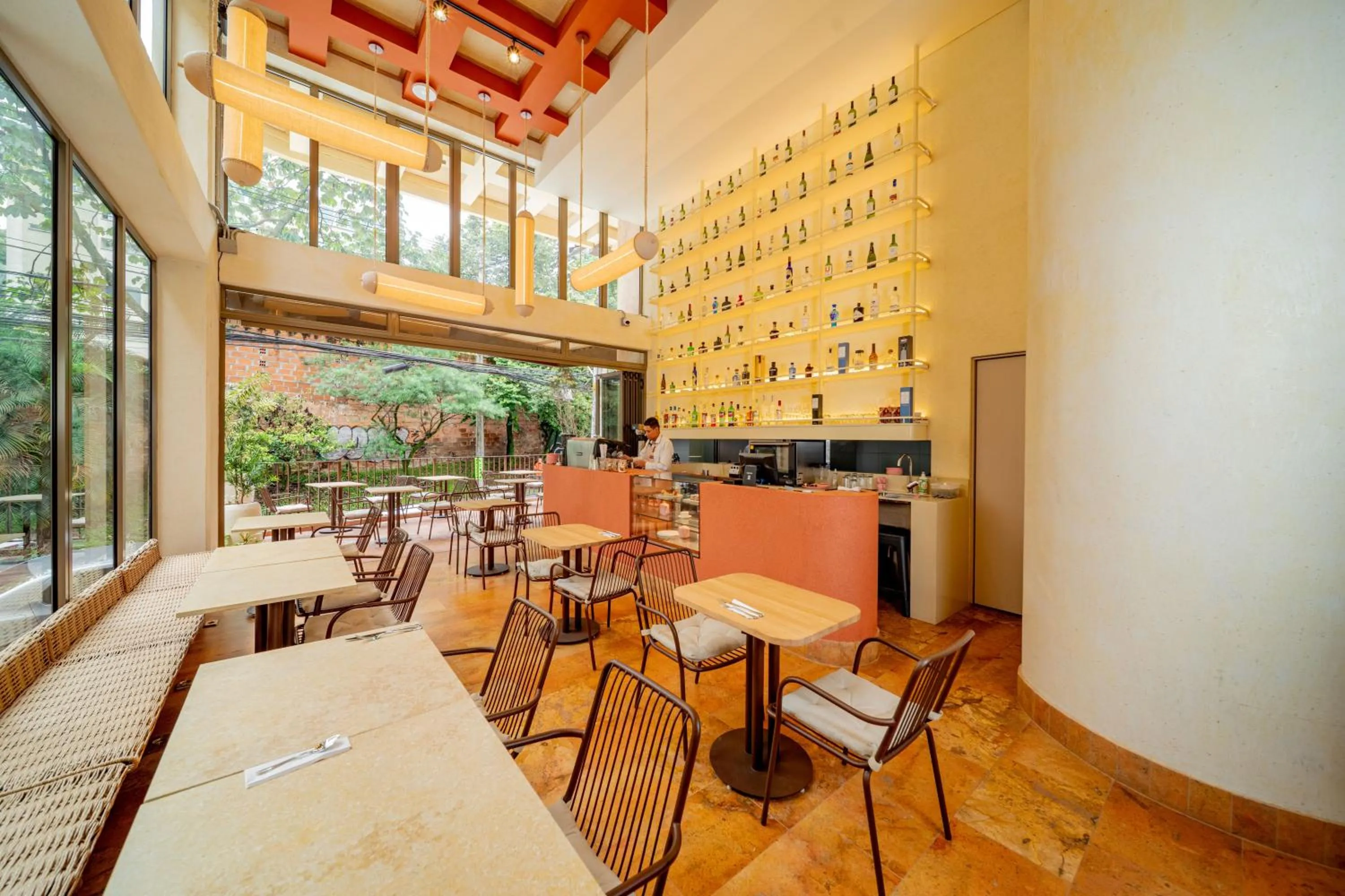 Restaurant/places to eat in Moabi Hotel