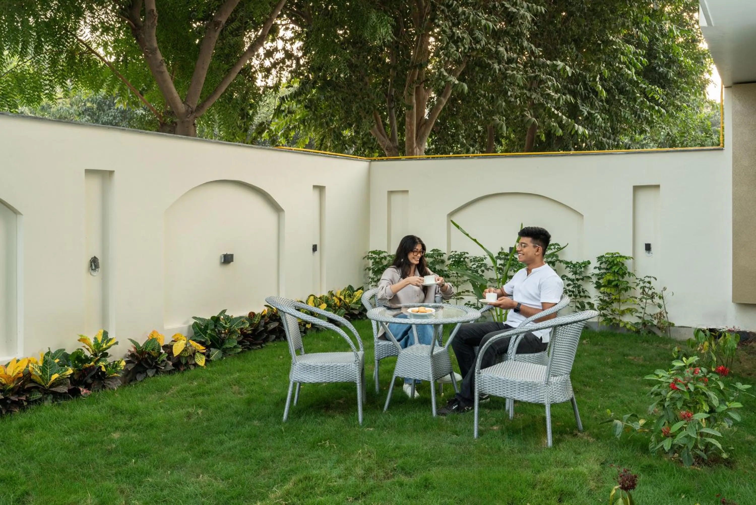 Day in Lime Tree Hotel & One Bed Room Serviced Apartment Nearby Noida Sector 50 Metro & Medanta Hospital with Party Venue