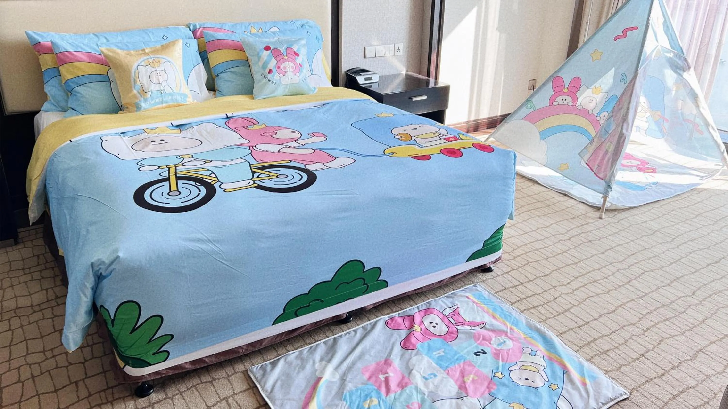 Property building, Bed in Crowne Plaza Guangzhou Zengcheng, an IHG Hotel