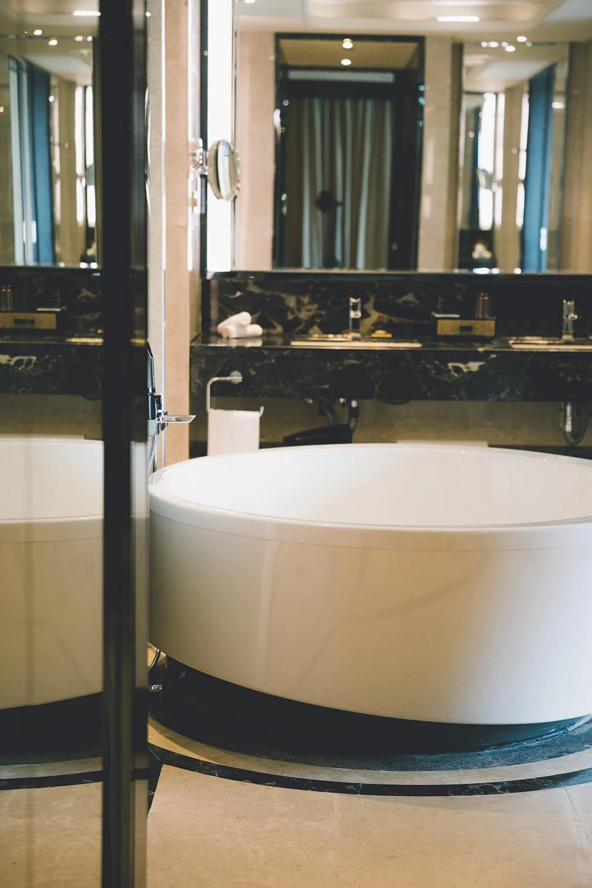 Bath in Junluxe Hotel Guangzhou Zengcheng