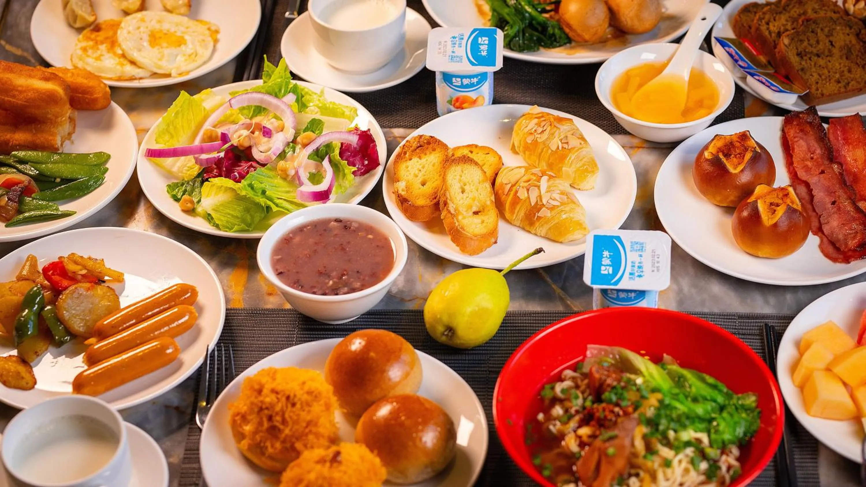 Restaurant/places to eat in Crowne Plaza Guangzhou Zengcheng, an IHG Hotel