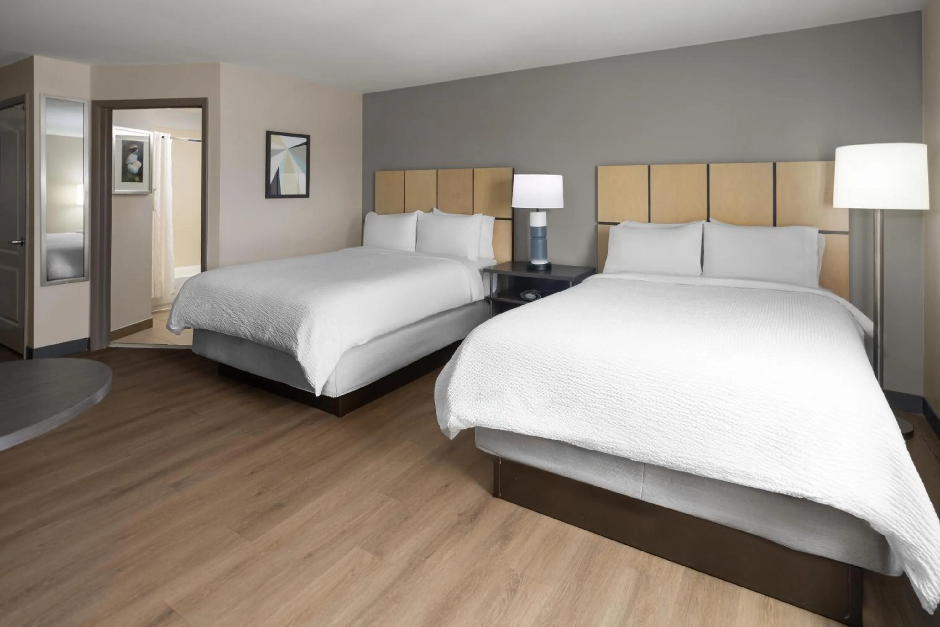 Bed in Candlewood Suites Fort Campbell - Oak Grove by IHG