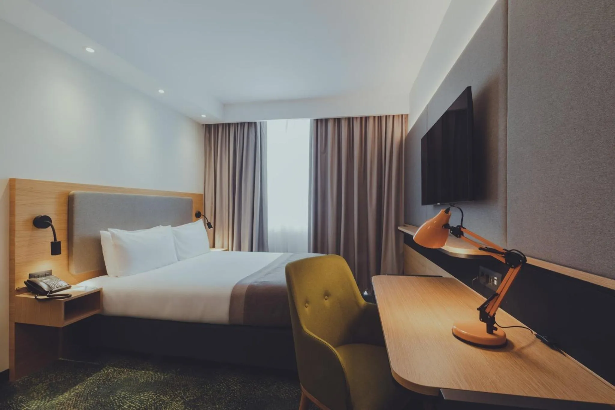 Photo of the whole room, Bed in Holiday Inn Skopje by IHG