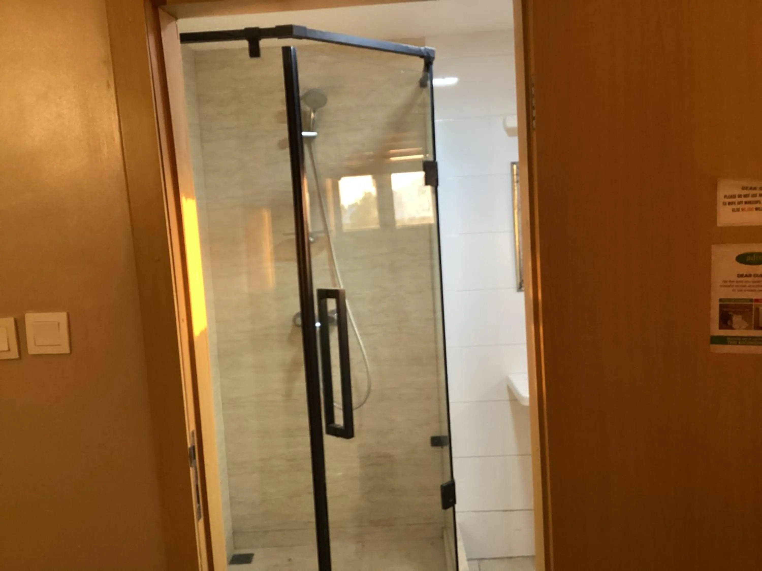 Shower in Adis Hotels Ibadan