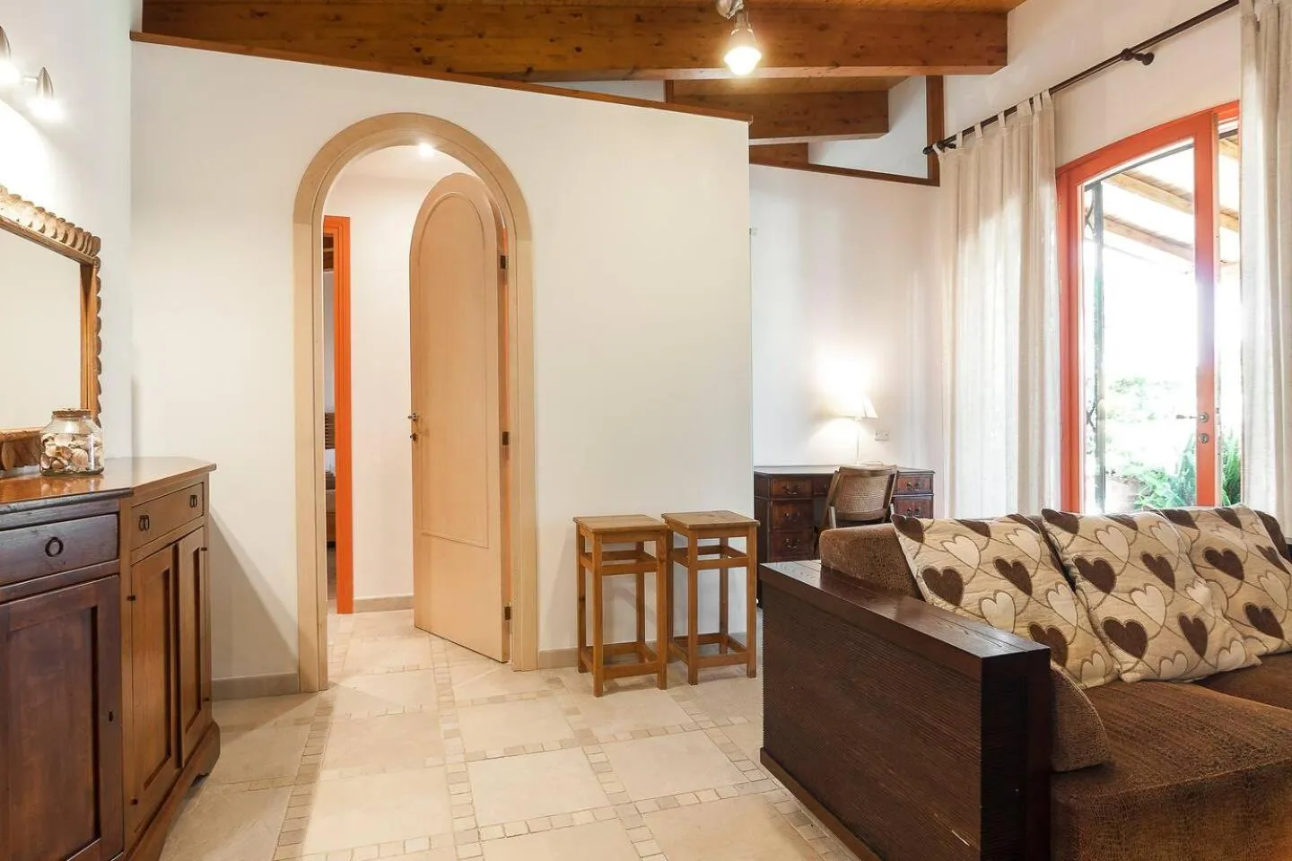 Seating area in Villa LA CESA & Villino LA CASETTA Holiday Houses CON JACUZZI