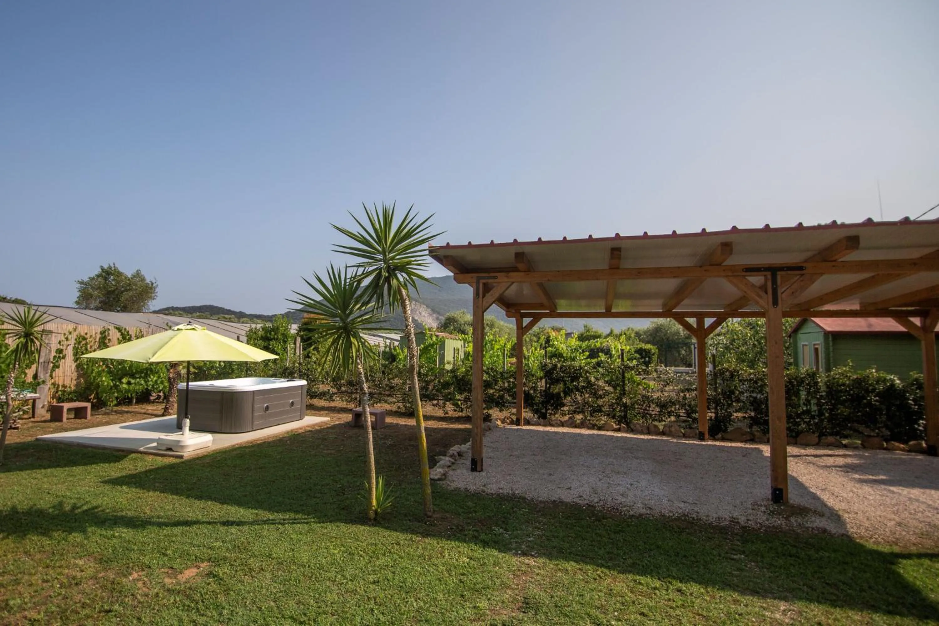 Spring in Villa LA CESA & Villino LA CASETTA Holiday Houses CON JACUZZI