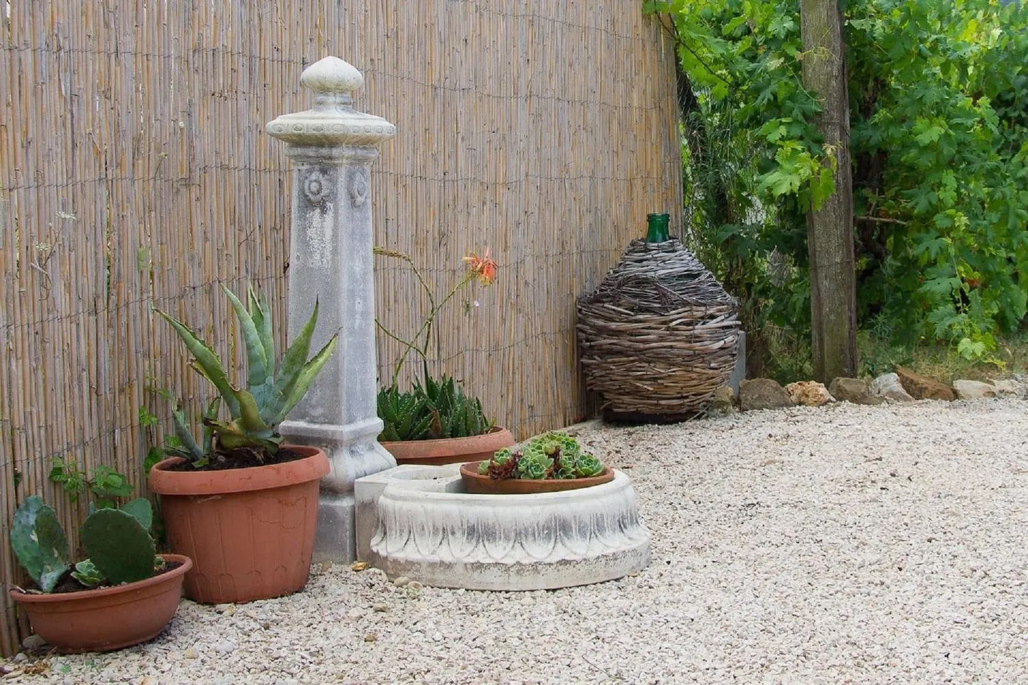 Spring in Villa LA CESA & Villino LA CASETTA Holiday Houses CON JACUZZI