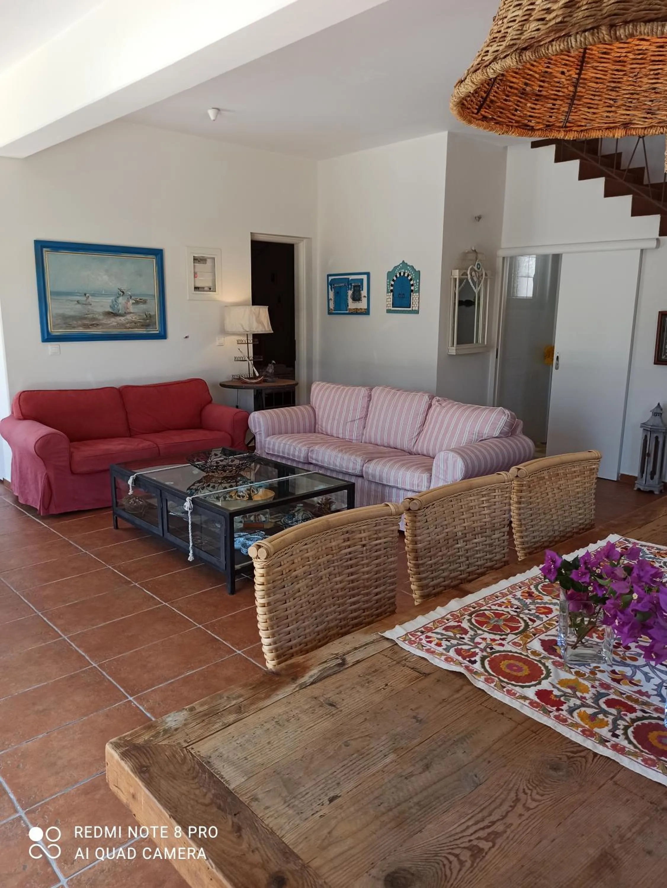 Seating area in Avra