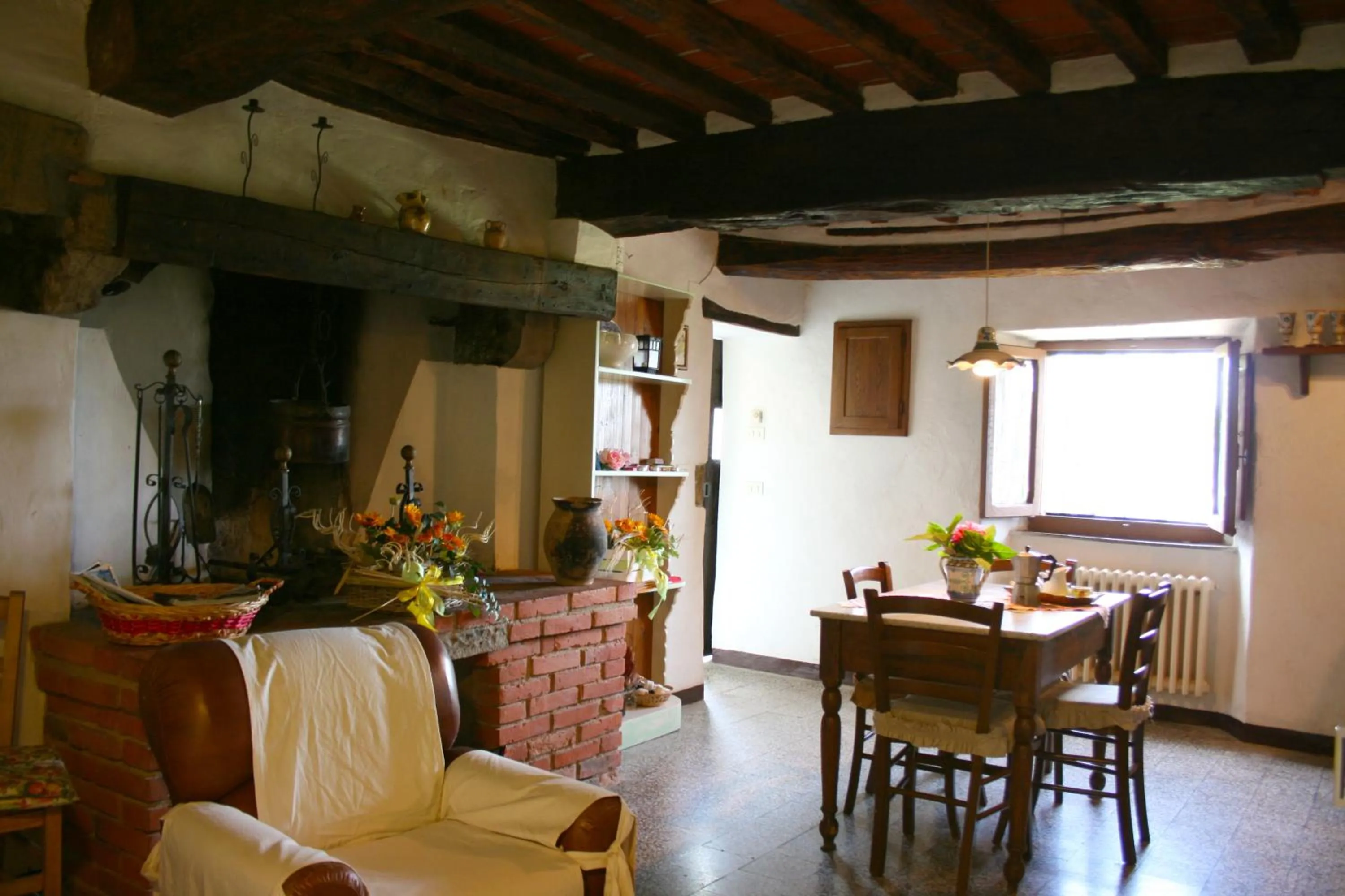 Living room in San Eusebio