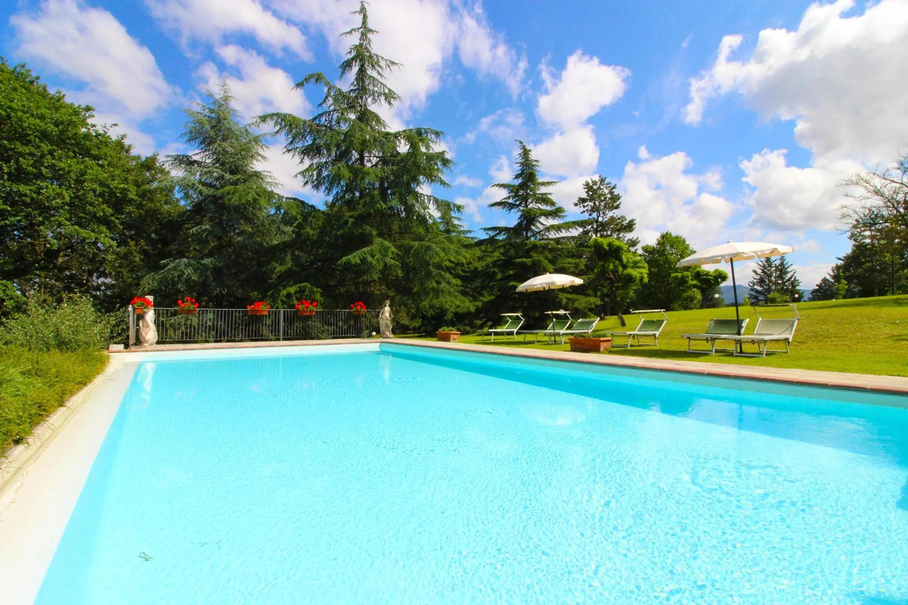 Pool view in Villa Cecilia