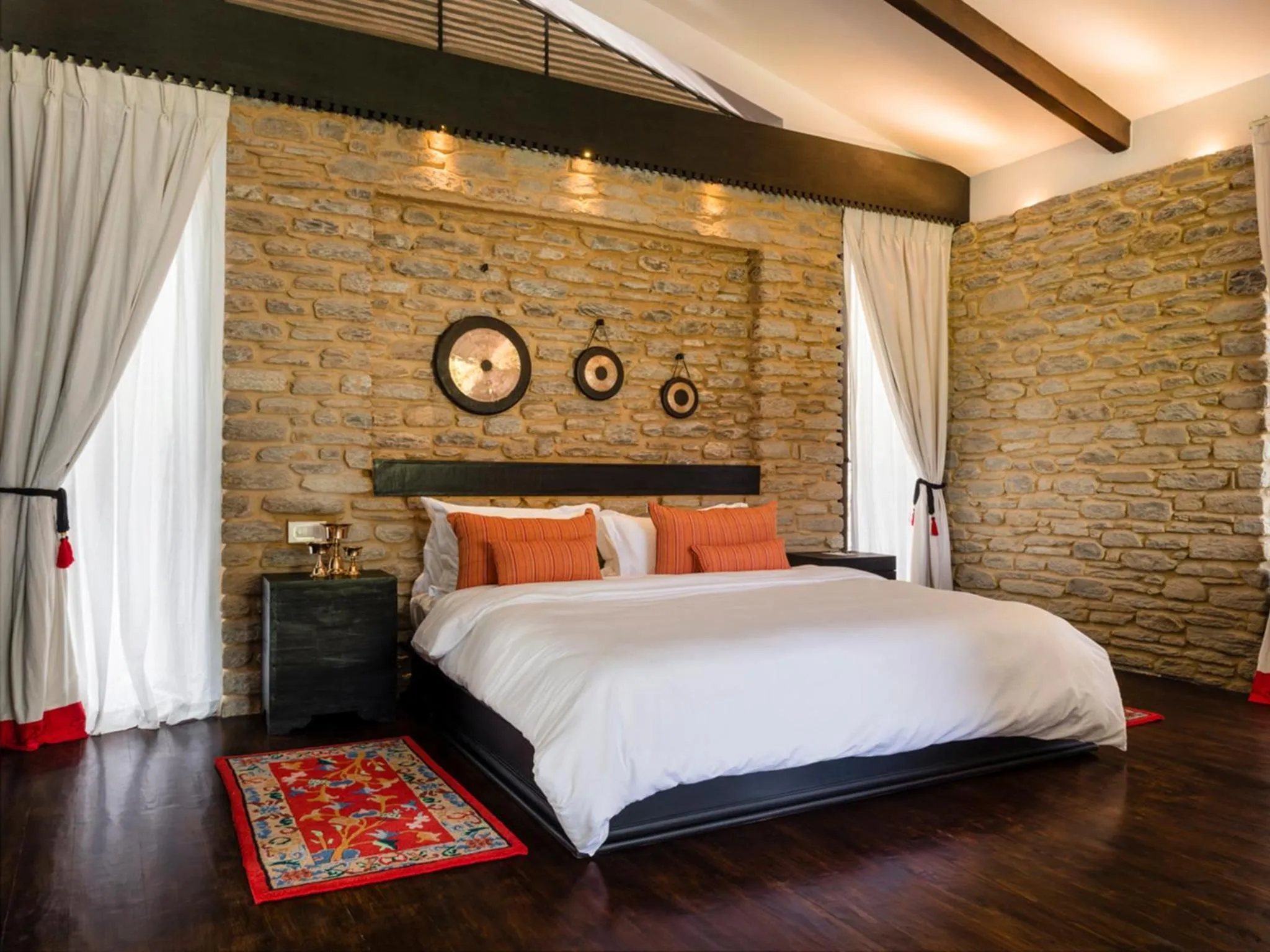 Bedroom, Bed in The Pavilions Himalayas The Farm