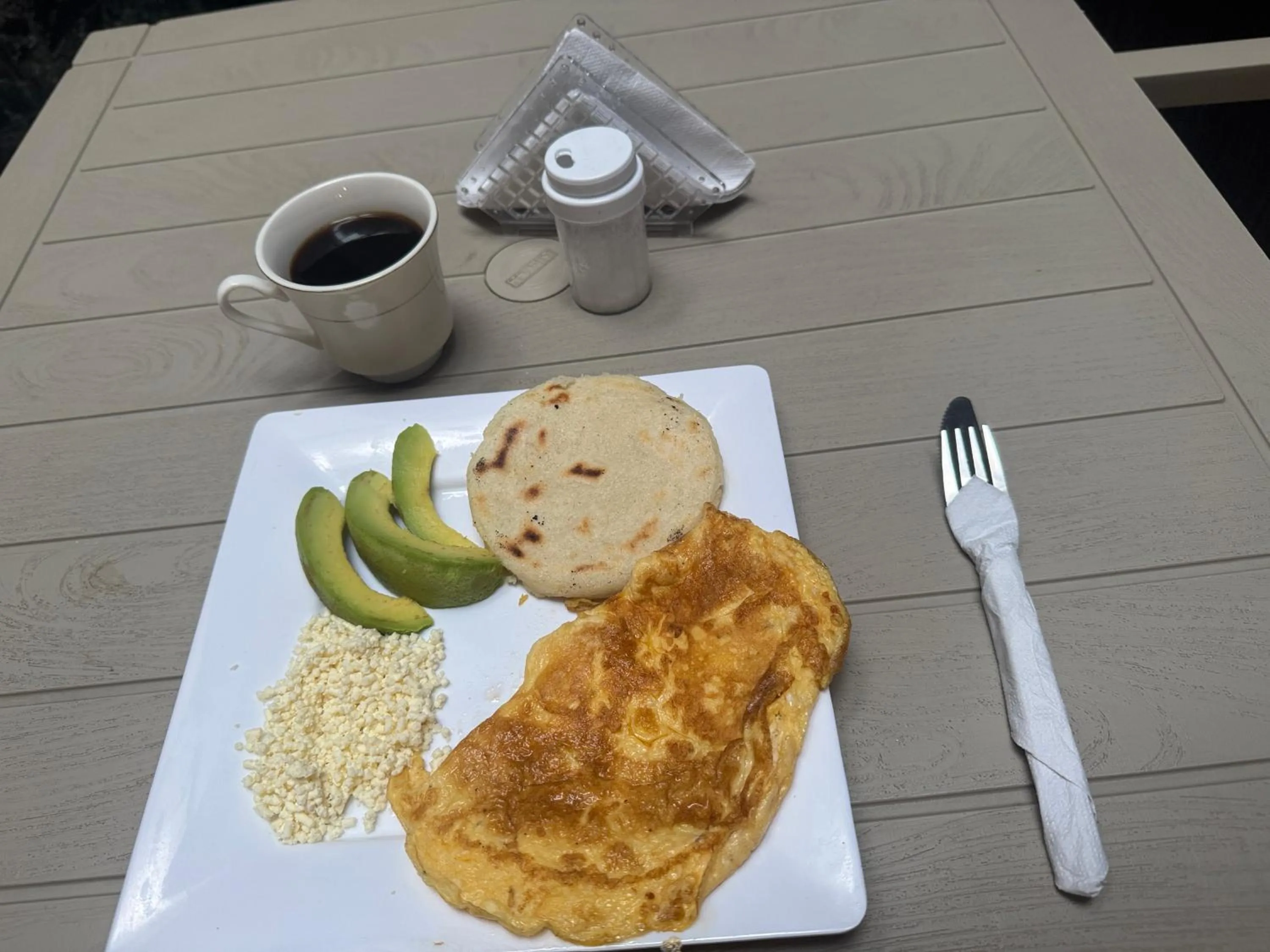 Food and drinks in Hotel Pereira Central