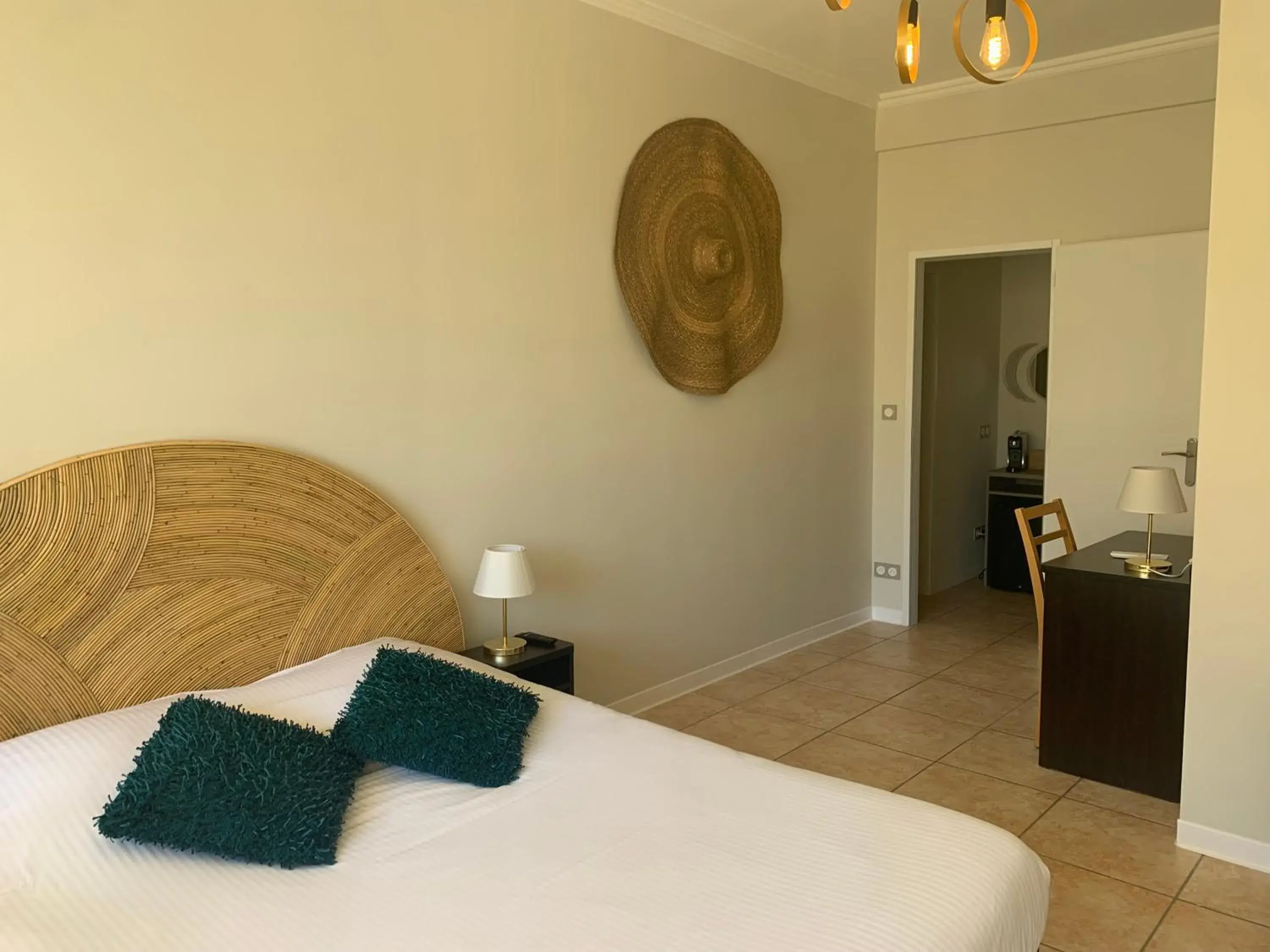 Standard Family Room in Hôtel La Grande Conque Standard Family Room in Hôtel La Grande Conque