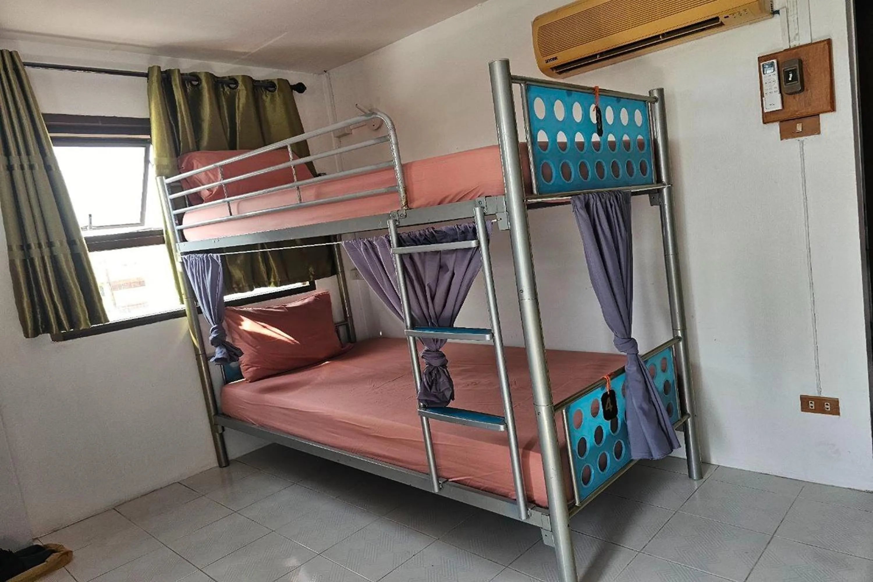 Bed in MT Friend Home & Hostel
