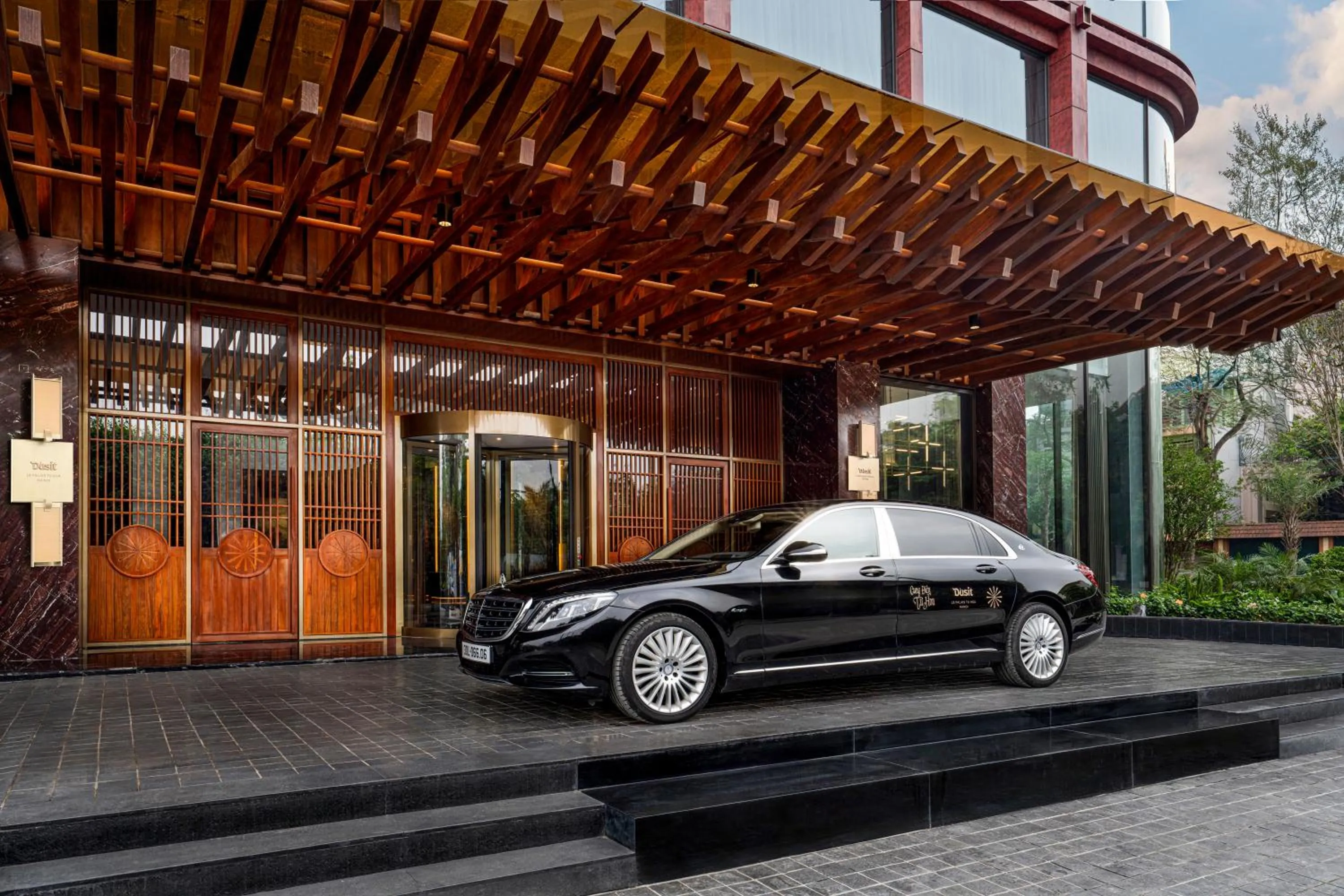Facade/entrance in Dusit Le Palais Tu Hoa Hanoi