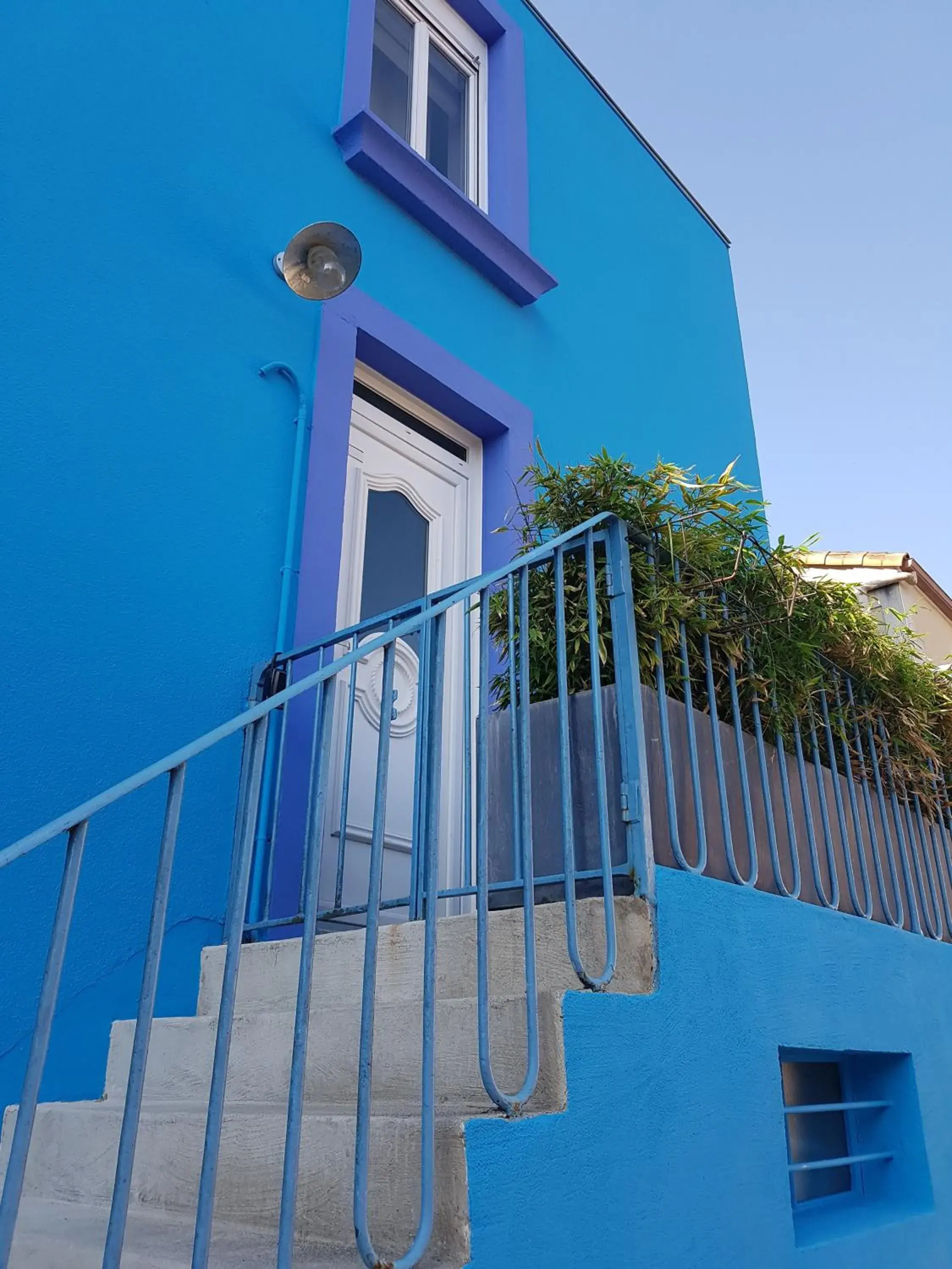 La Maison Bleue Trentemoult La Maison Bleue Trentemoult