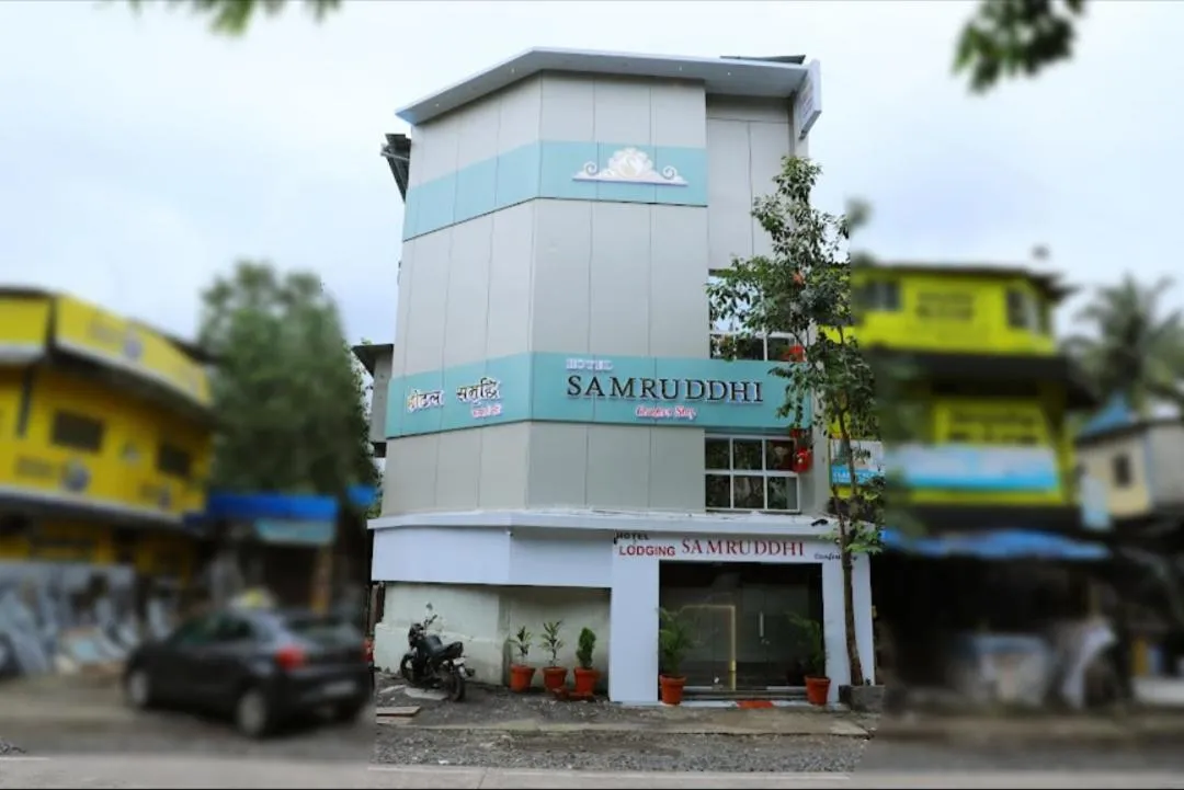 Hotel Samruddhi Airoli