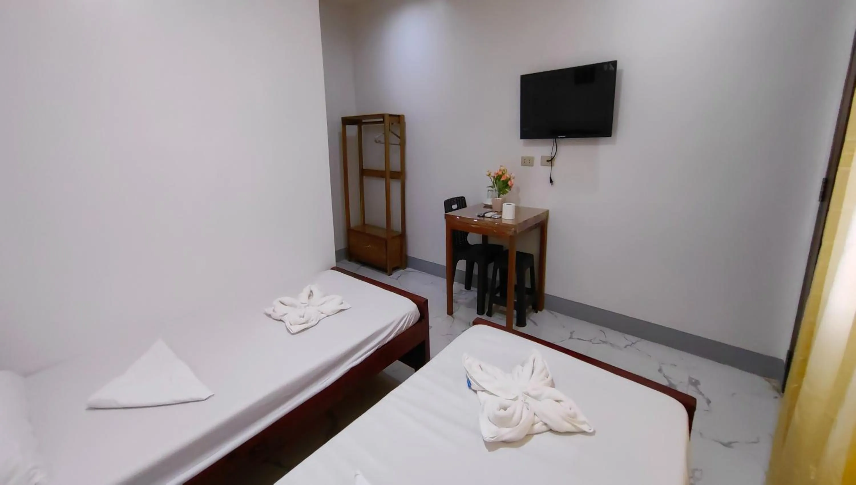 Bedroom, Bed in Pring Pension House Puerto Princesa