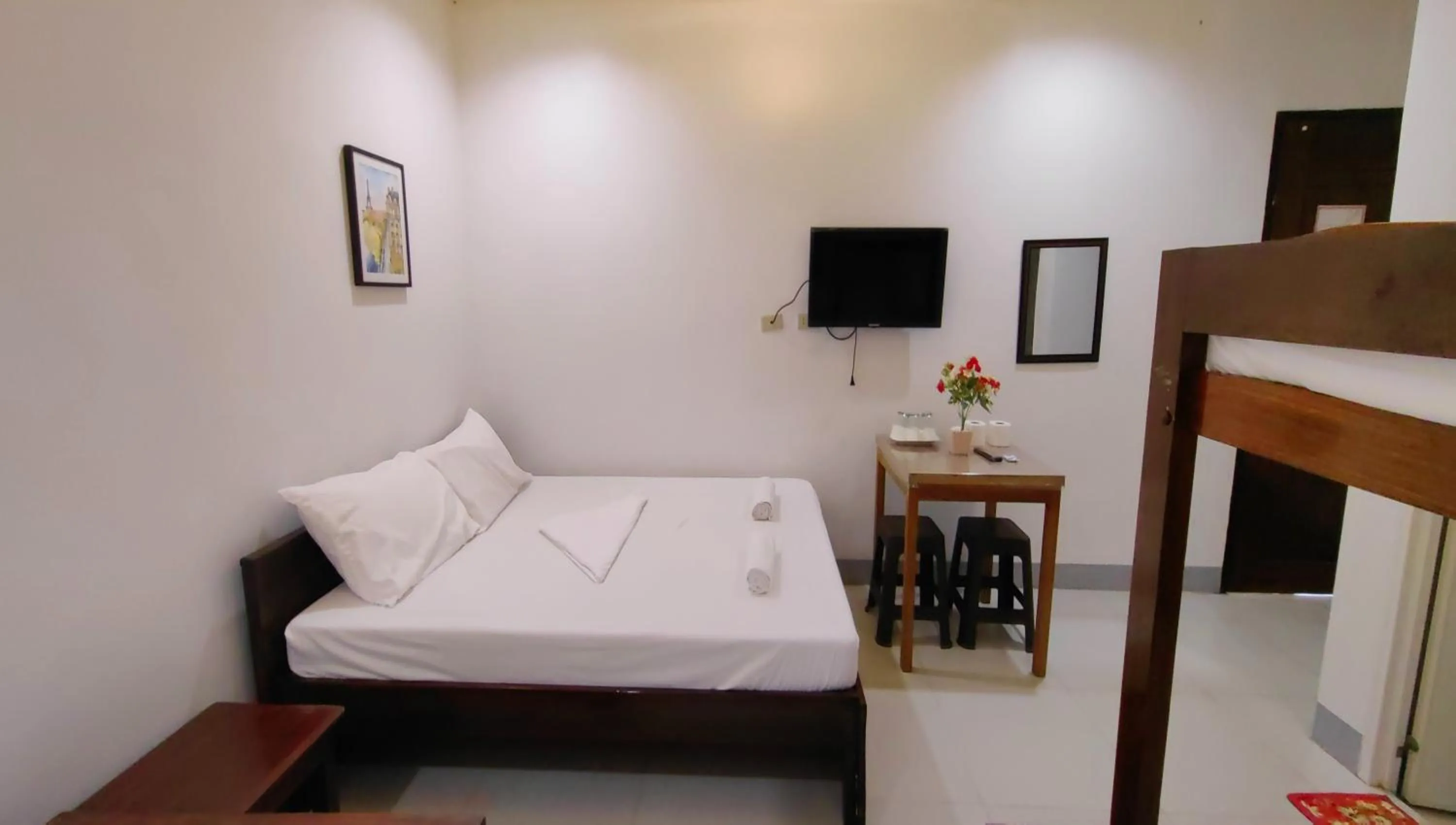 Bedroom, Bed in Pring Pension House Puerto Princesa