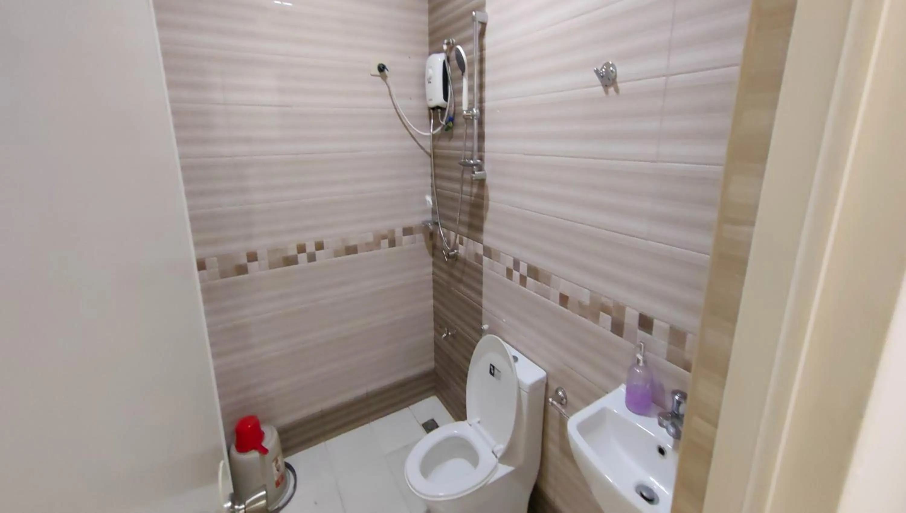 Bathroom in Pring Pension House Puerto Princesa