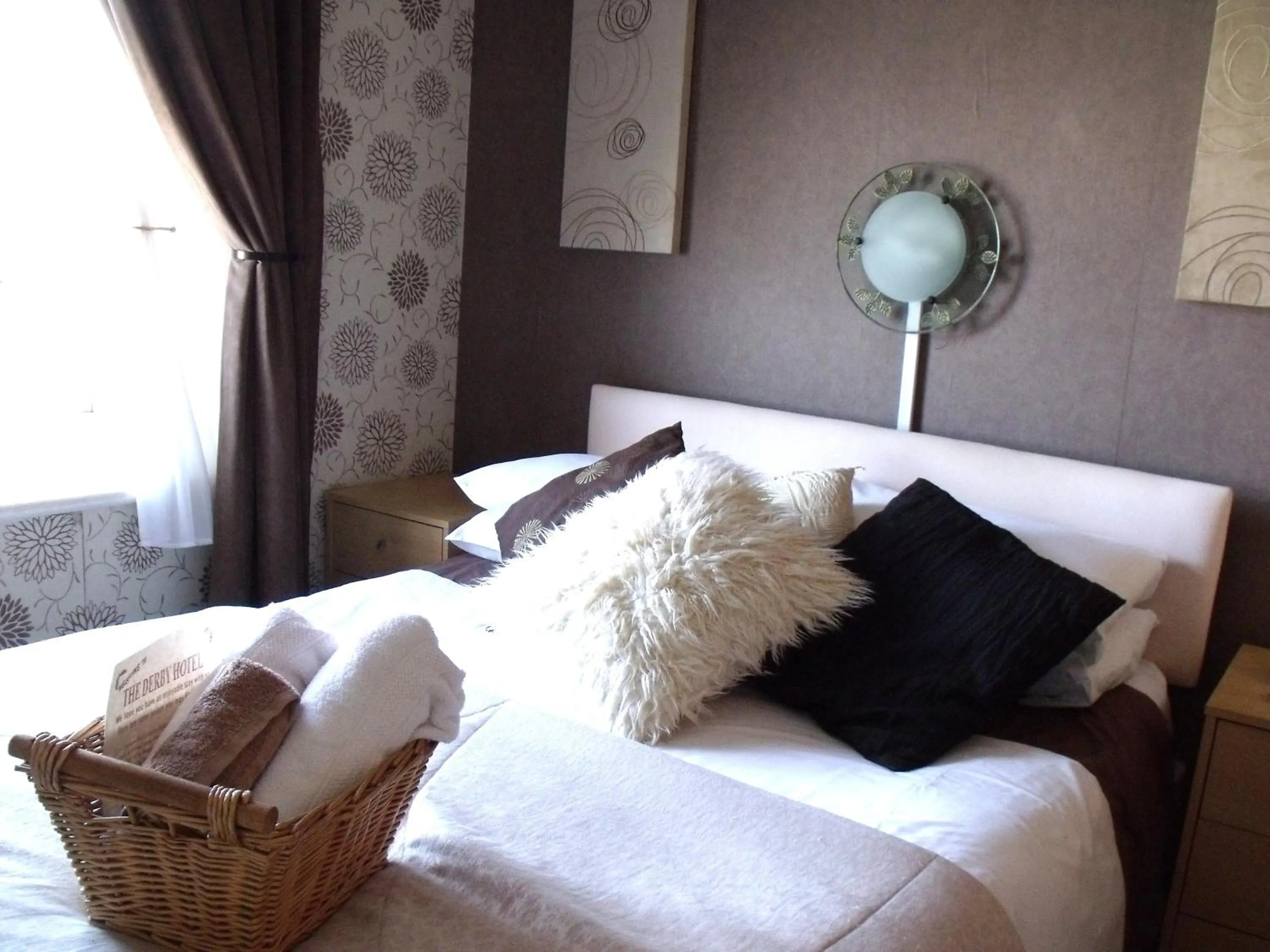 Other, Bed in The Derby Hotel