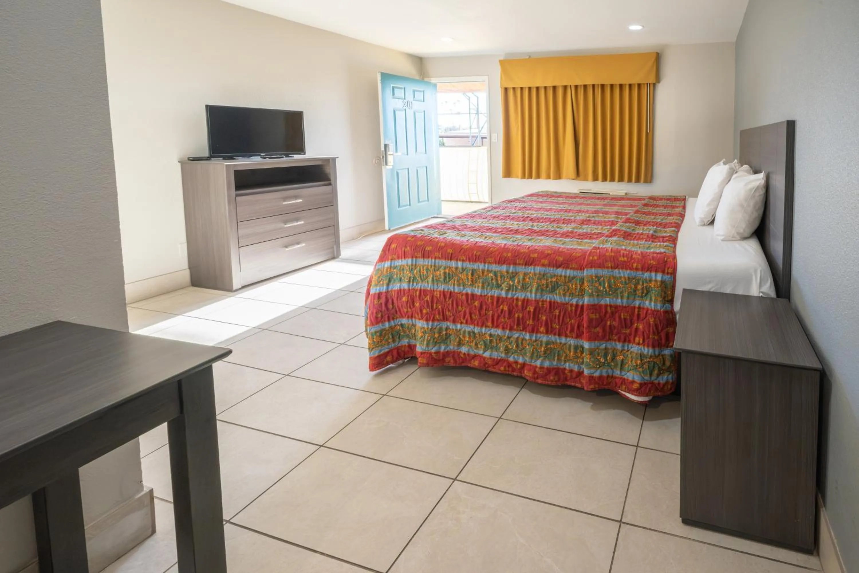 Bedroom, Bed in Motel 7 By OYO Near Phoenix Airport