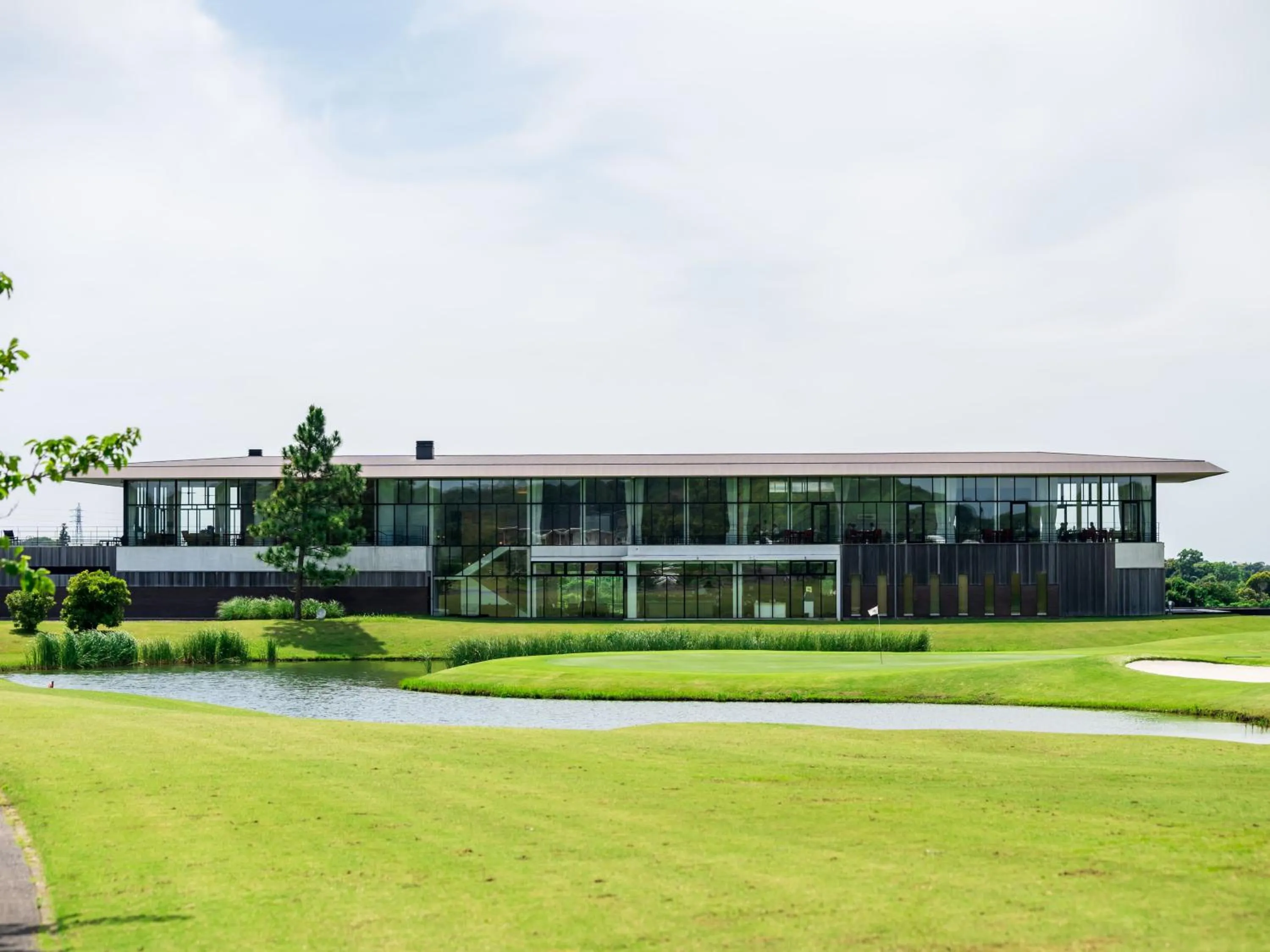 Property building in GLAMPROOK Futtsu BRISTOL HILL