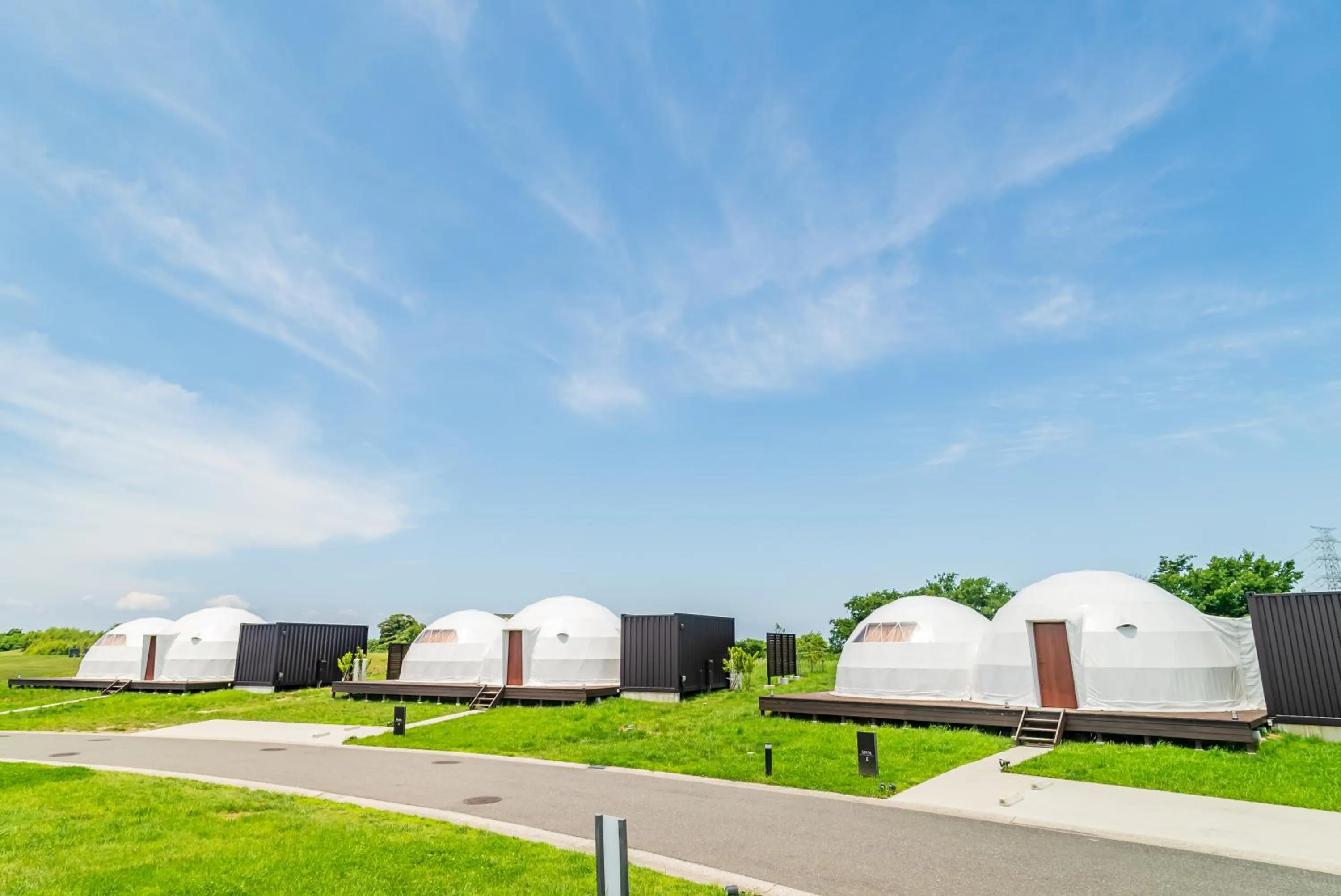 Property building in GLAMPROOK Futtsu BRISTOL HILL