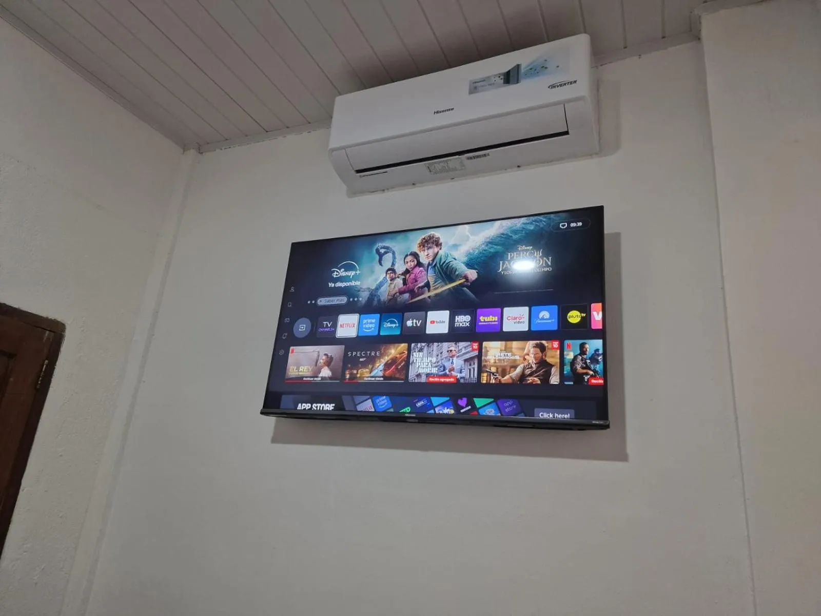 TV and multimedia in Hotel El Maltese