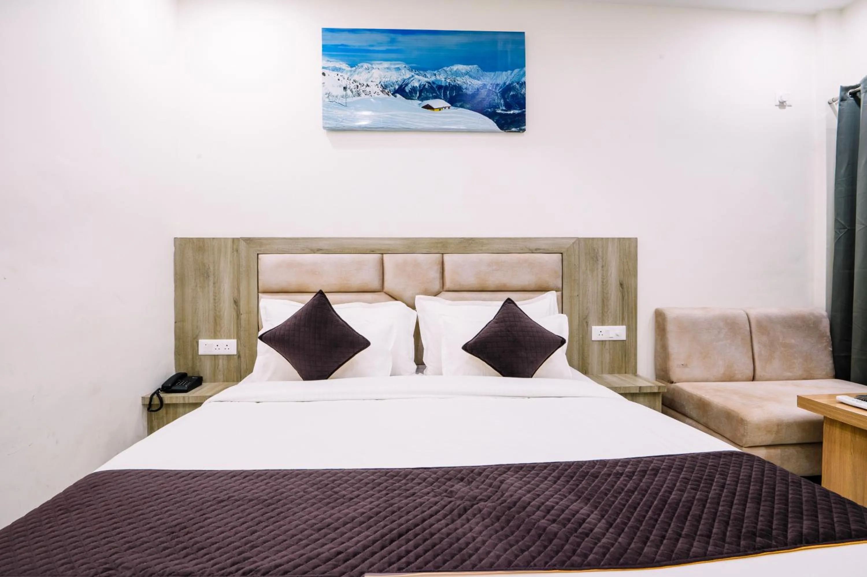 Photo of the whole room, Bed in Hotel The Katra Avenue